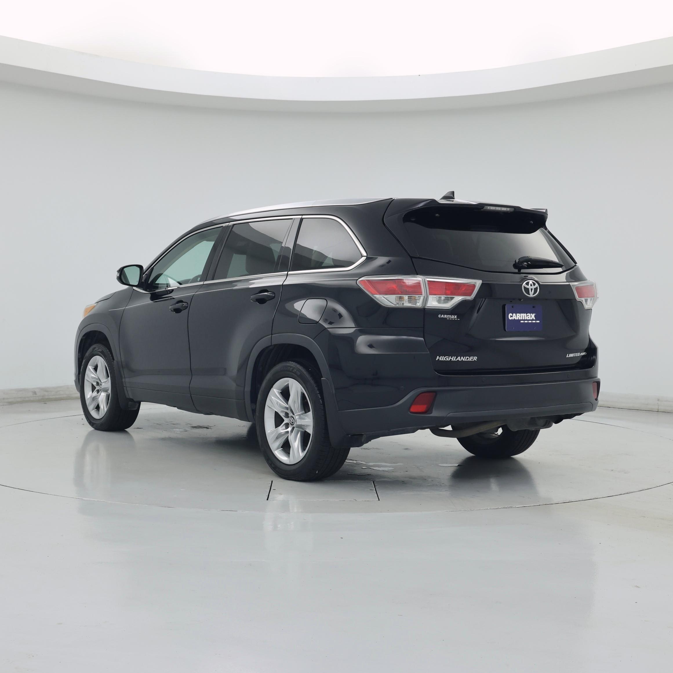 Thumbnail: 2016 Toyota Highlander - 2