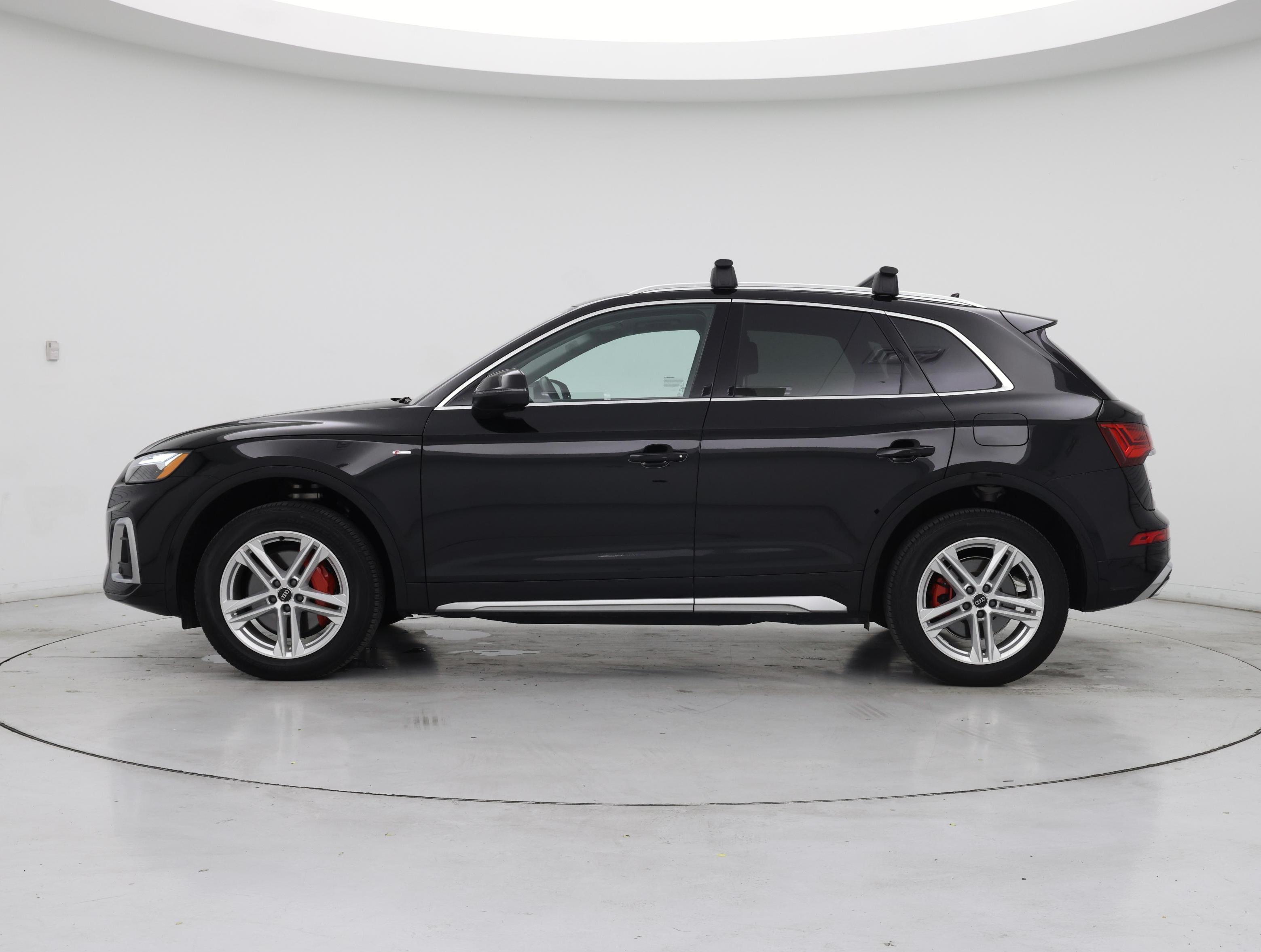 Thumbnail: 2024 Audi Q5 - 3
