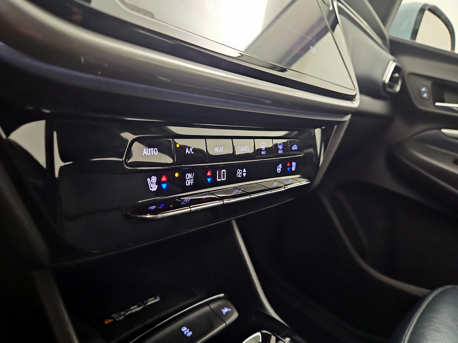 Thumbnail: 2023 Chevrolet Bolt EUV - 16