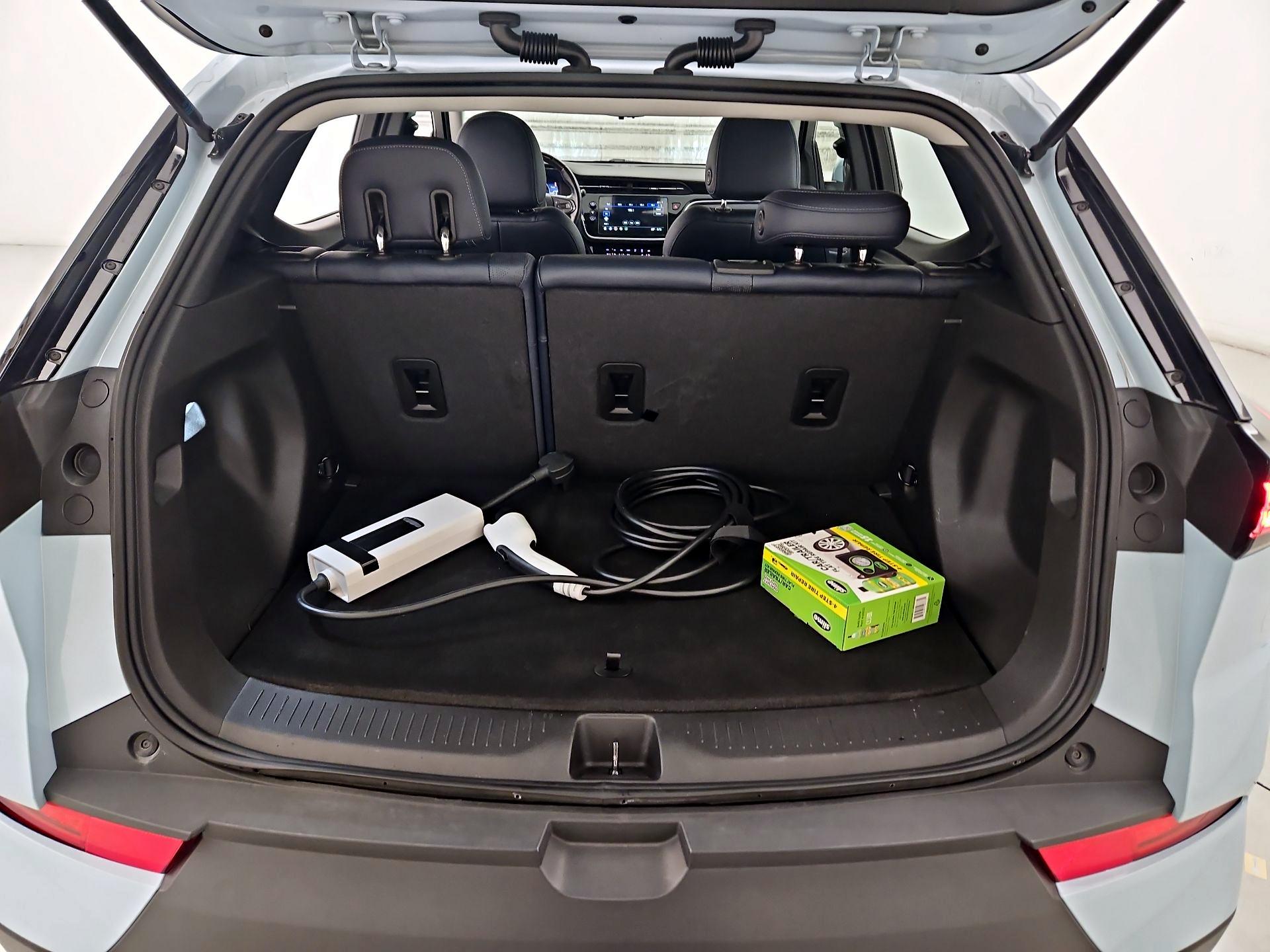 Thumbnail: 2023 Chevrolet Bolt EUV - 20