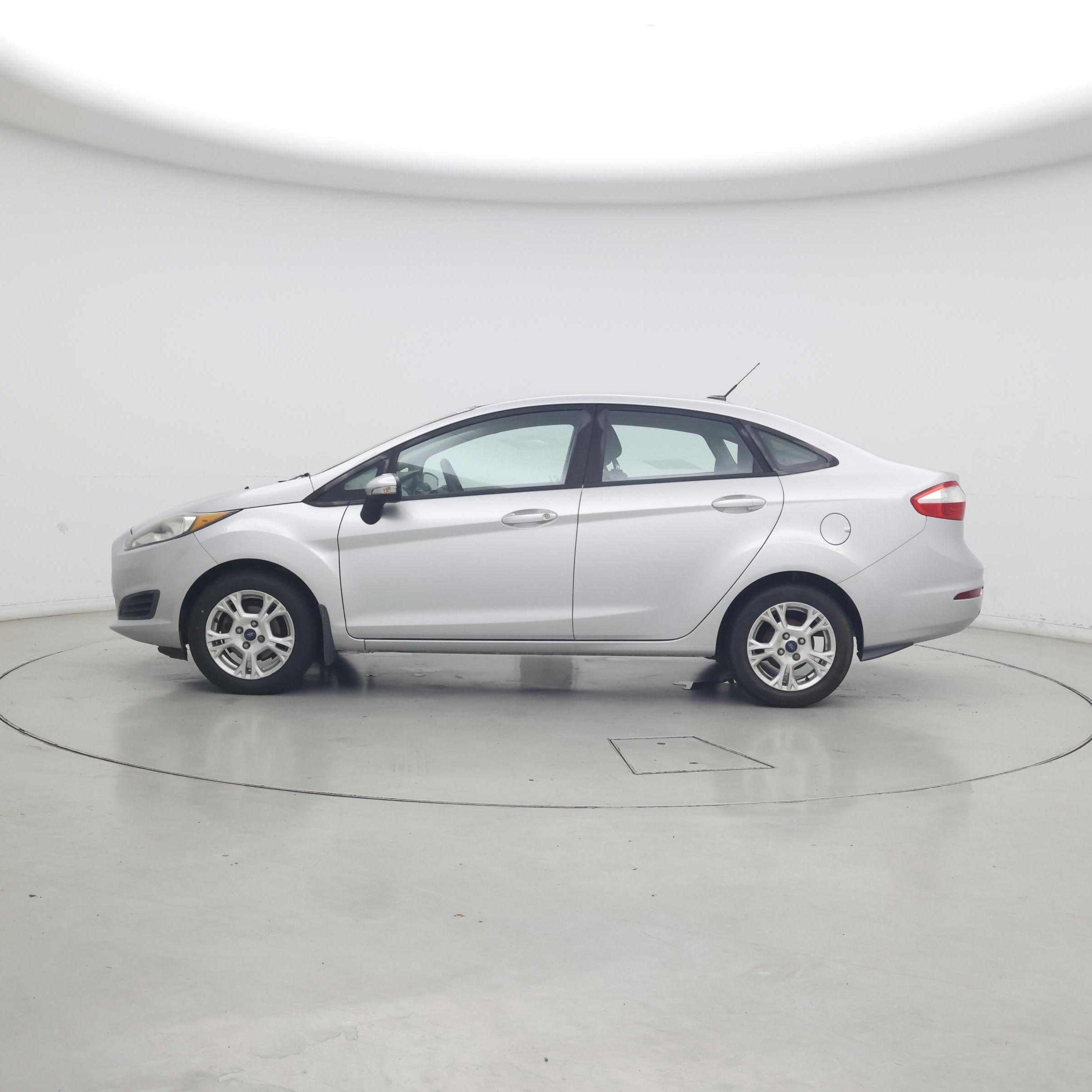 Thumbnail: 2016 Ford Fiesta - 3