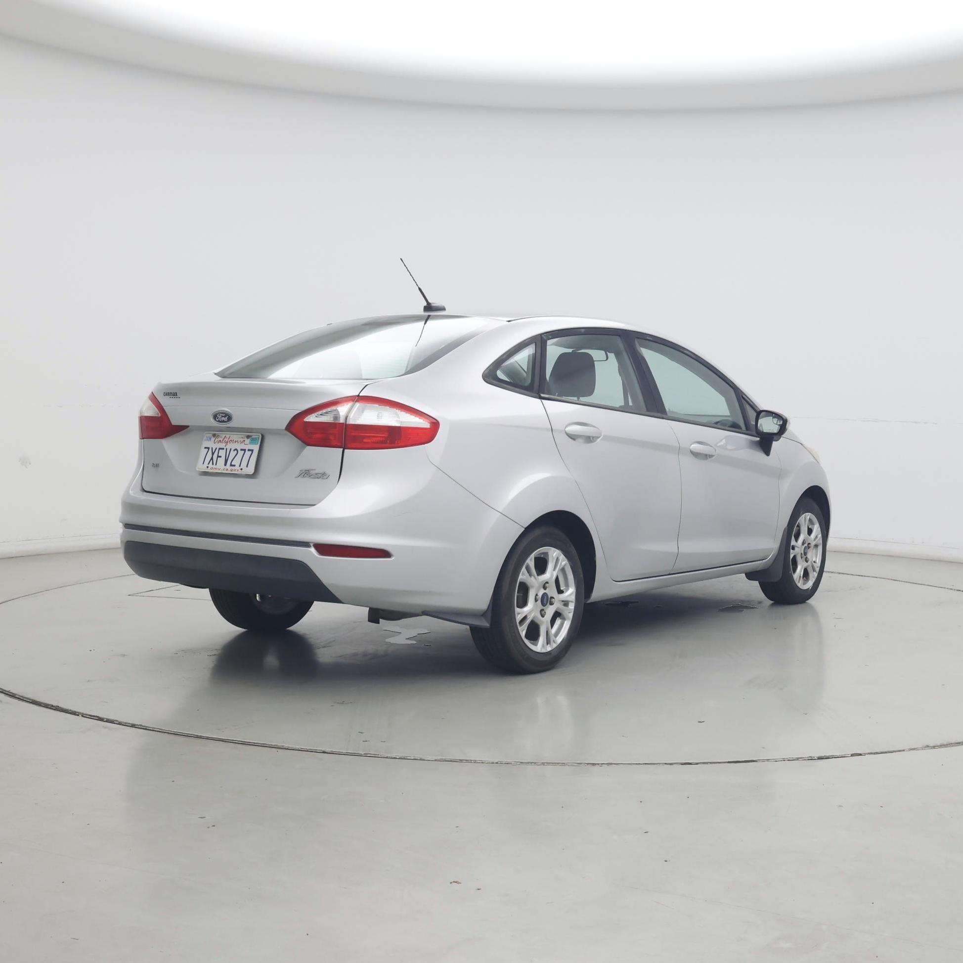 Thumbnail: 2016 Ford Fiesta - 8