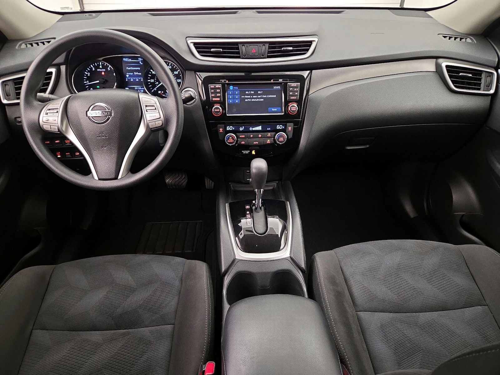 2015 Nissan Rogue SV - Photo 10