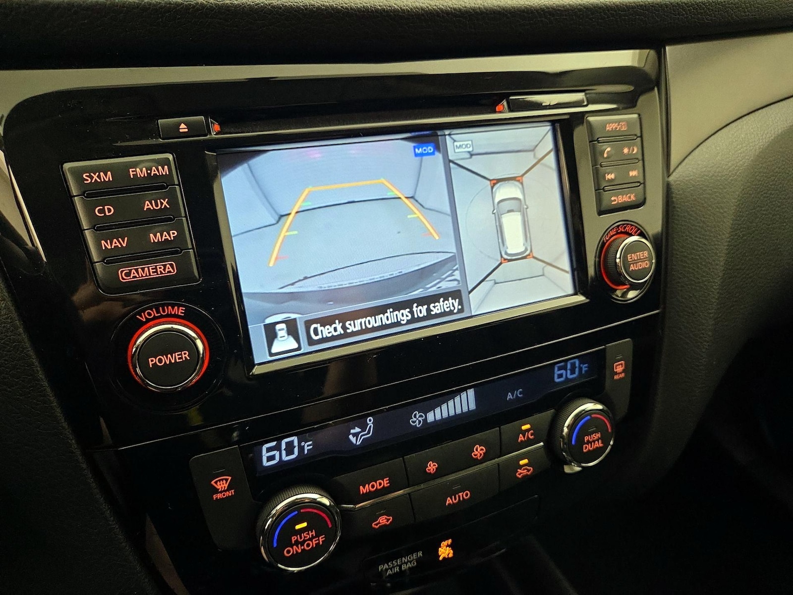 2015 Nissan Rogue SV - Photo 15
