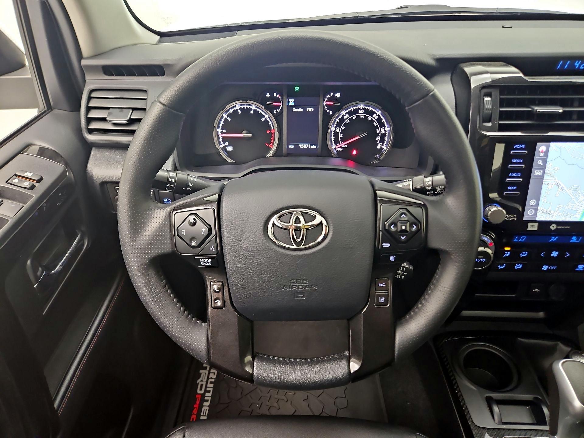 Thumbnail: 2022 Toyota 4Runner - 10