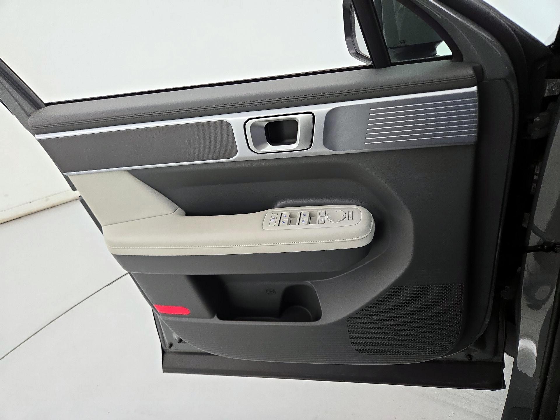 Thumbnail: 2024 Hyundai Santa Fe - 12