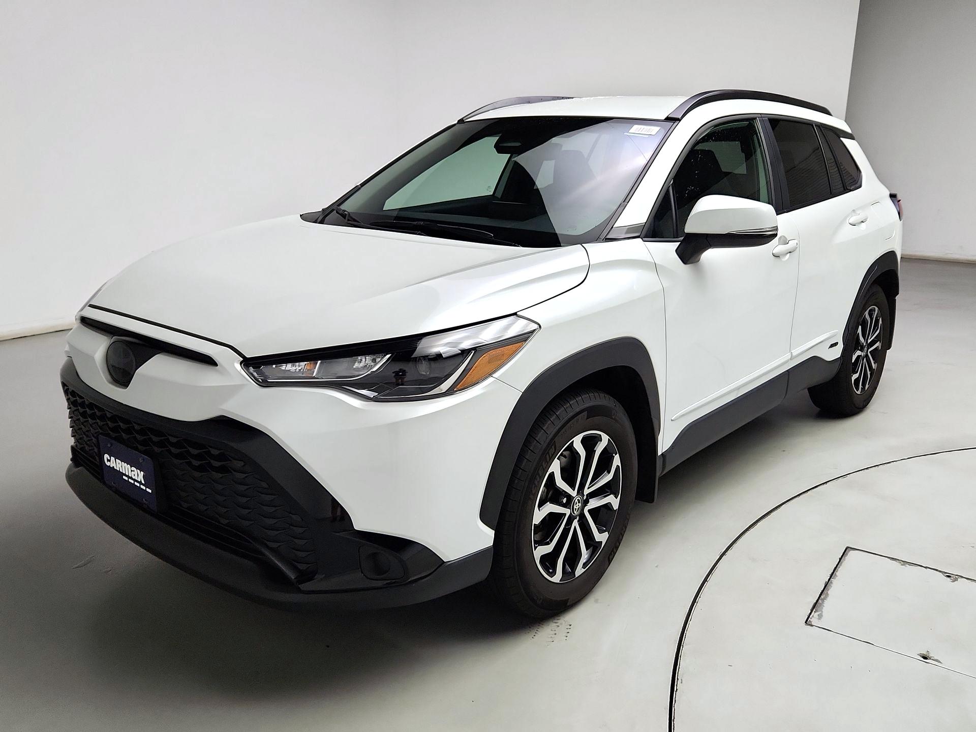 Thumbnail: 2024 Toyota Corolla Cross - 3