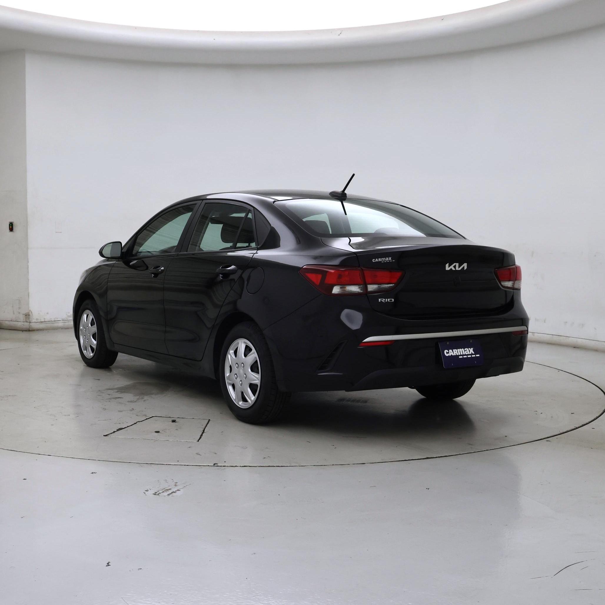 Thumbnail: 2022 Kia Rio - 2