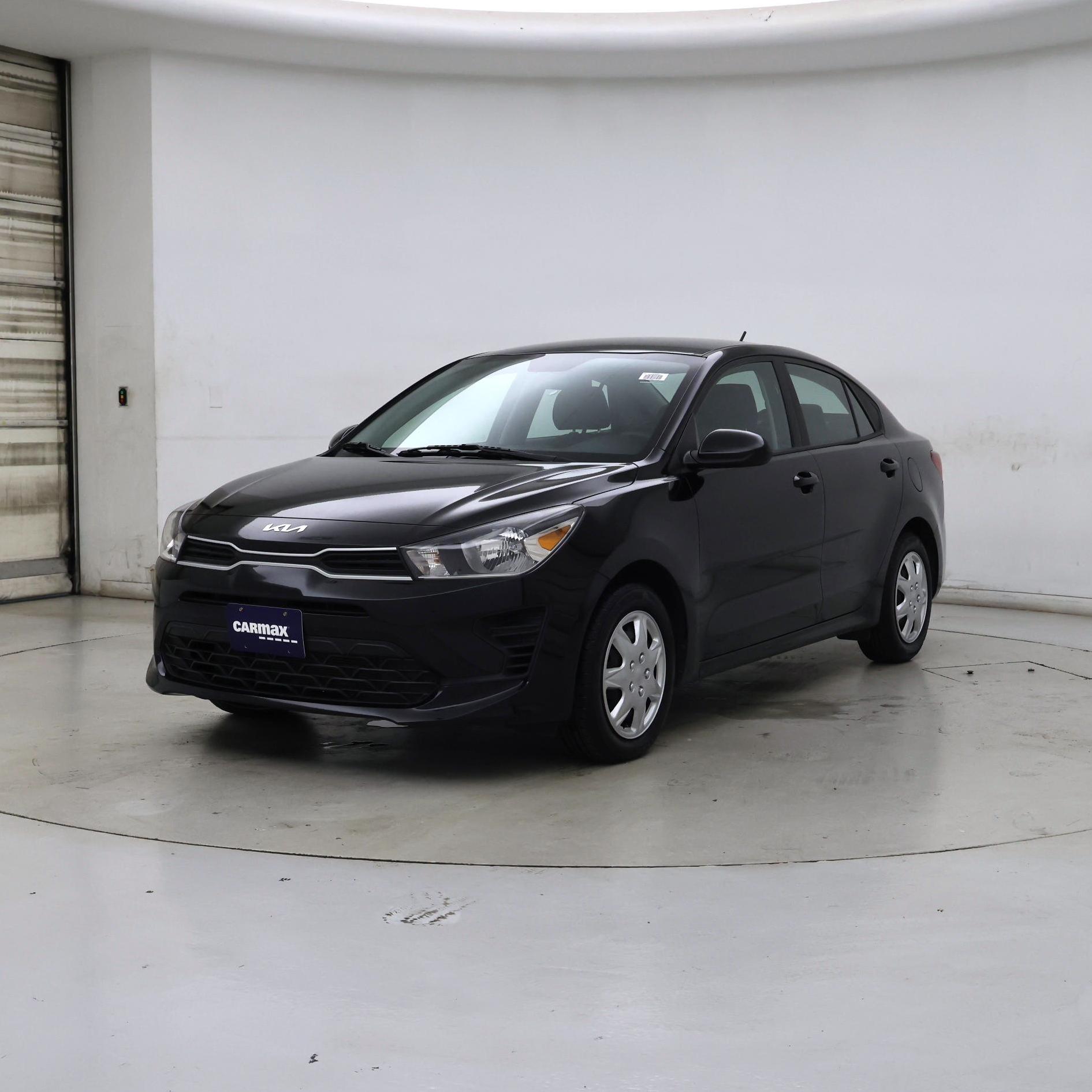 Thumbnail: 2022 Kia Rio - 4