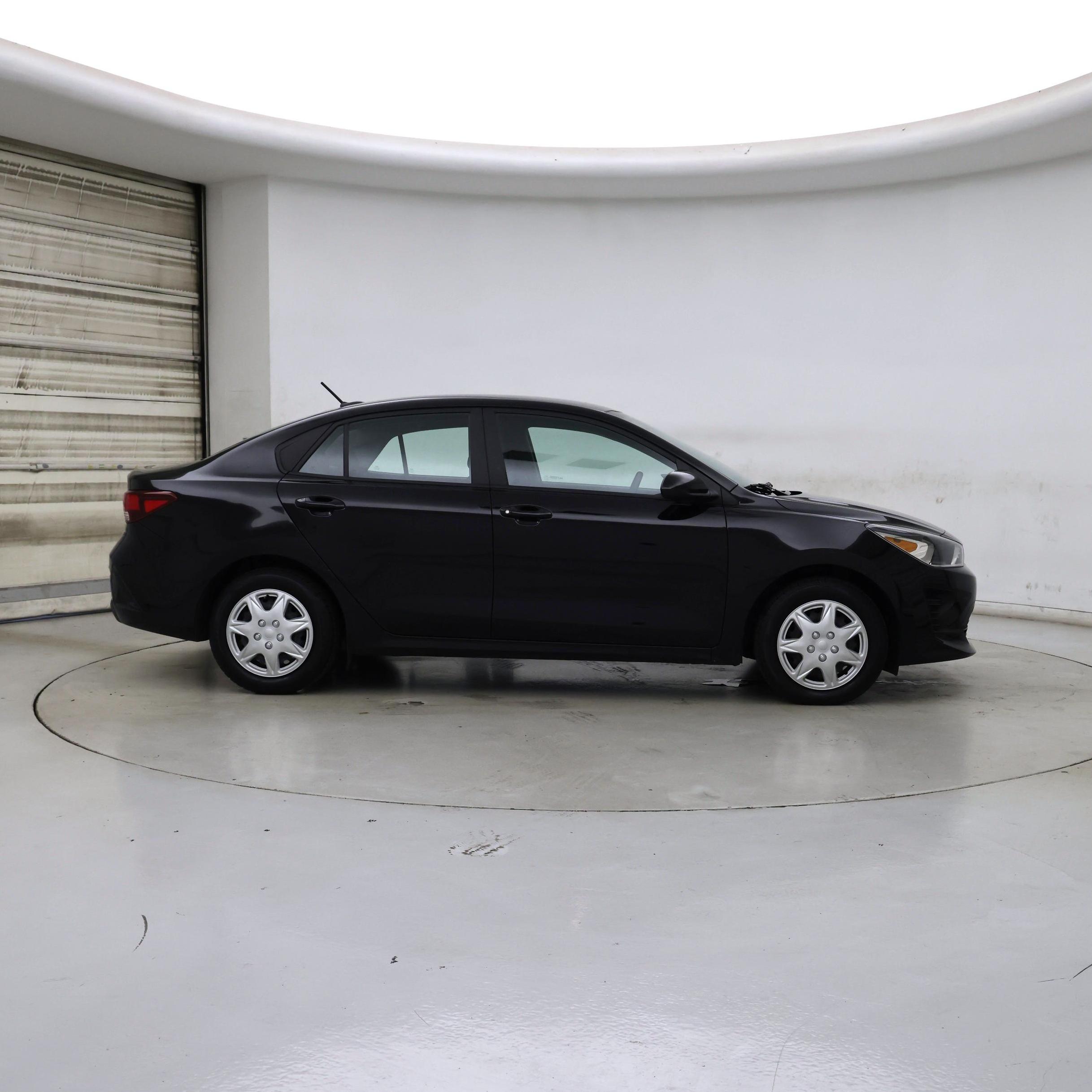 Thumbnail: 2022 Kia Rio - 7