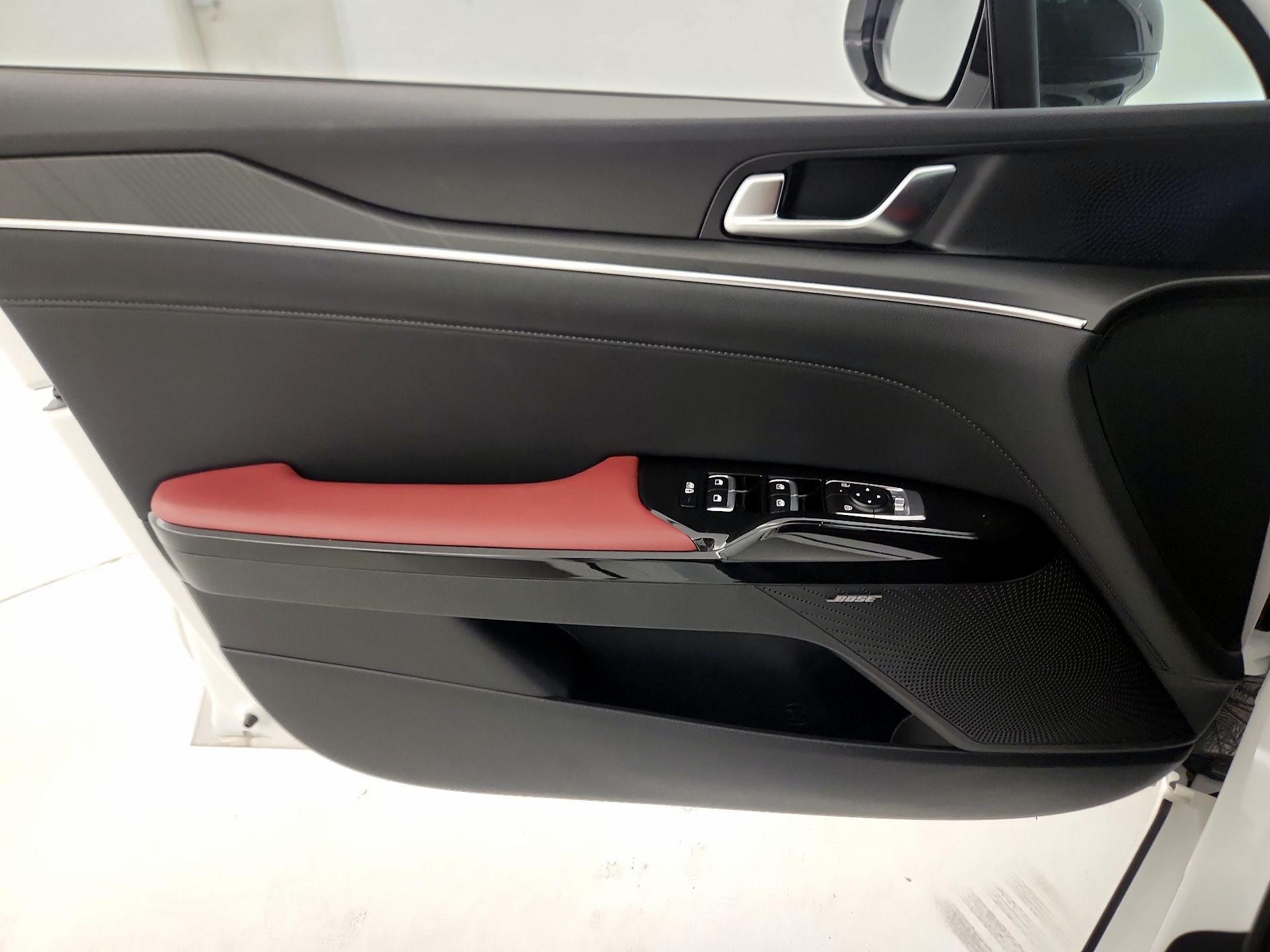 Thumbnail: 2025 Kia K5 - 12