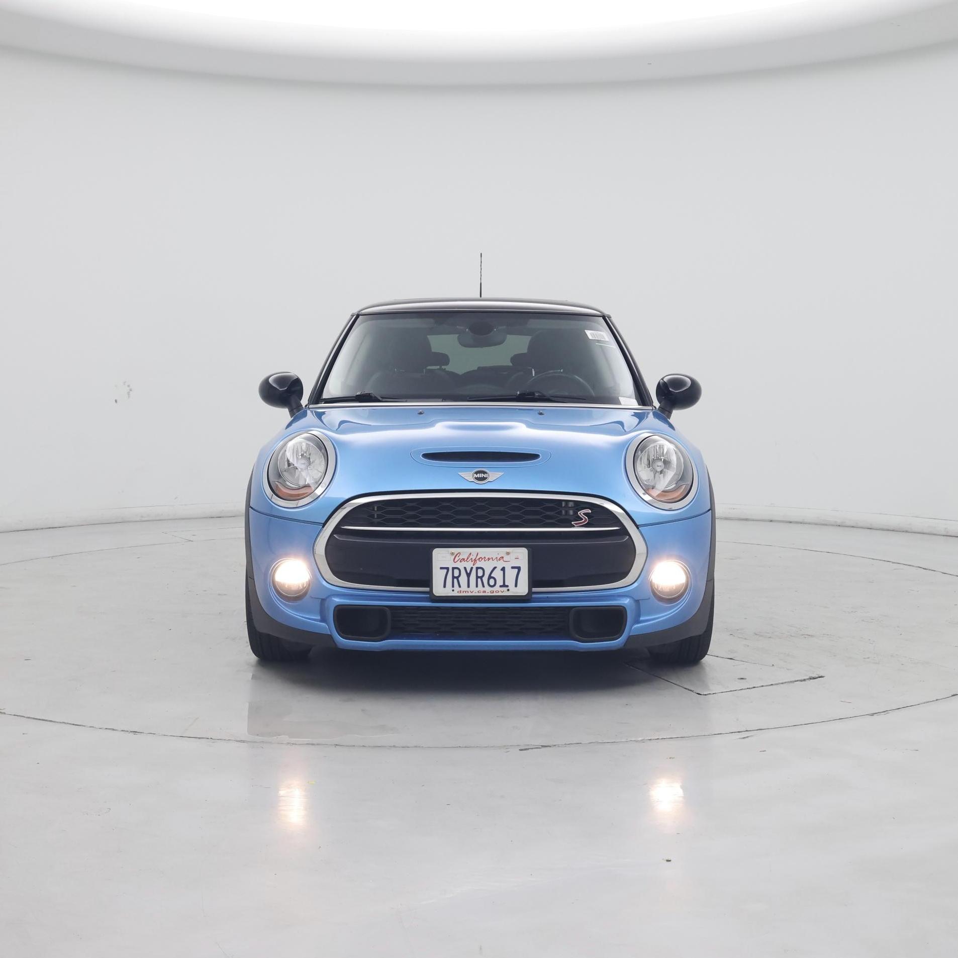 Thumbnail: 2016 MINI Cooper Hardtop - 5