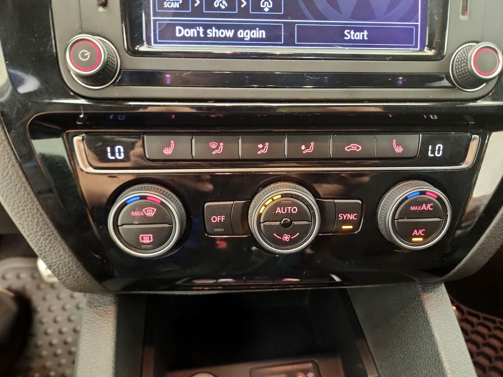 2017 Volkswagen Jetta GLI - Photo 16