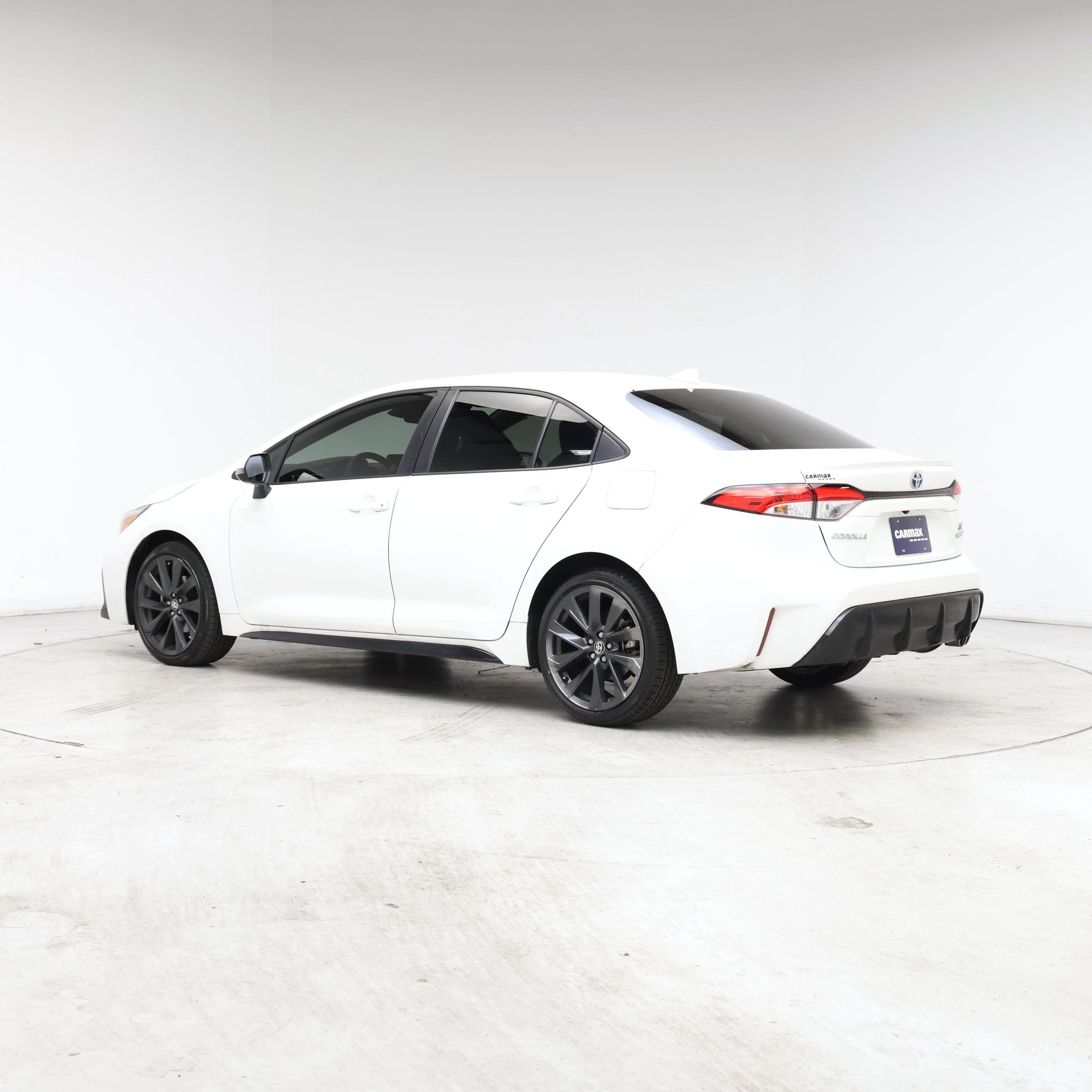 Thumbnail: 2023 Toyota Corolla - 2