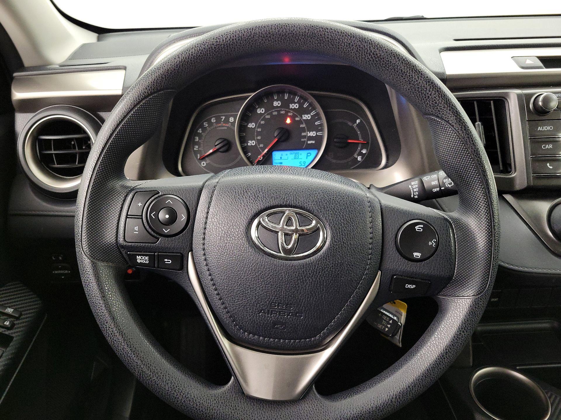 Thumbnail: 2014 Toyota RAV4 - 10