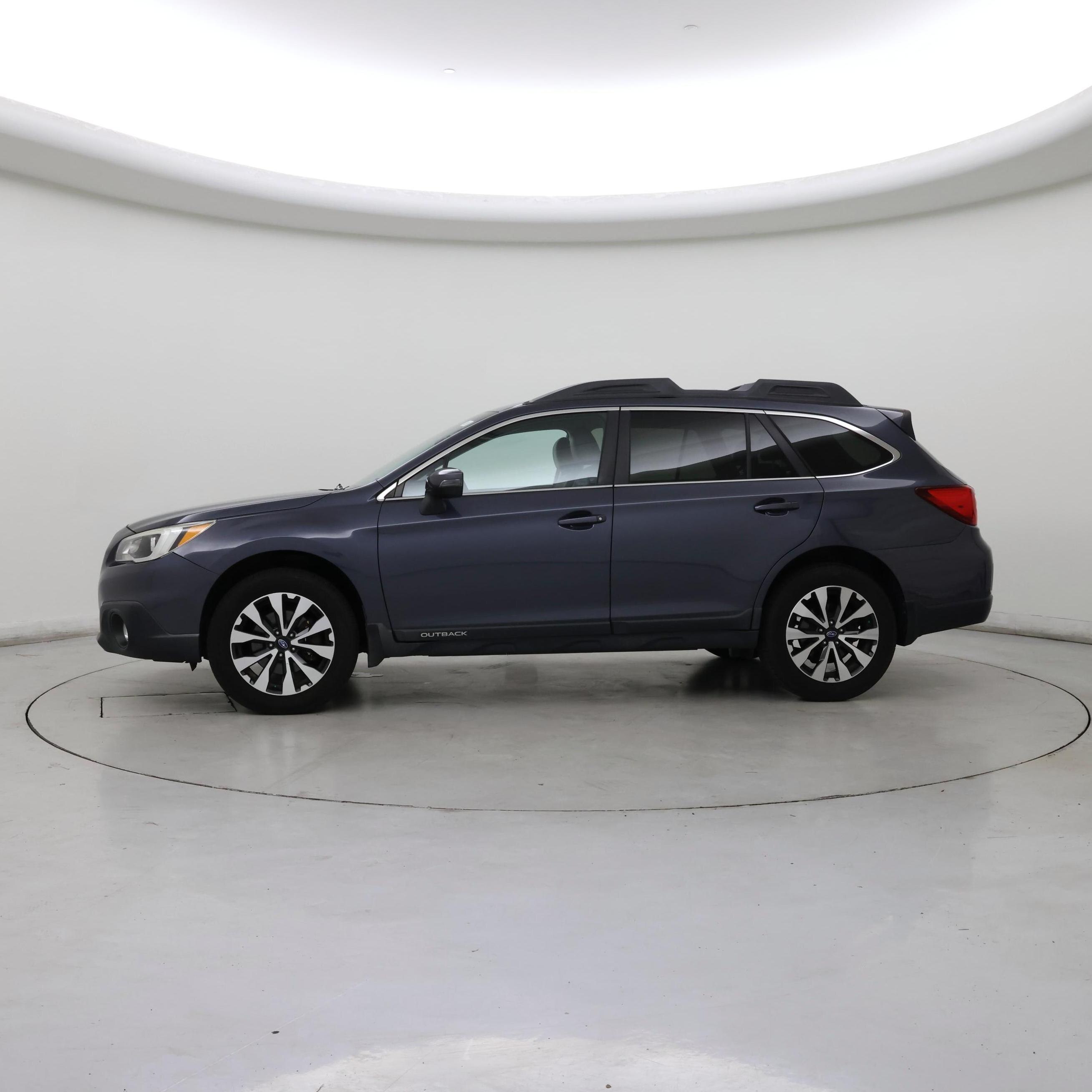 Thumbnail: 2017 Subaru Outback - 3