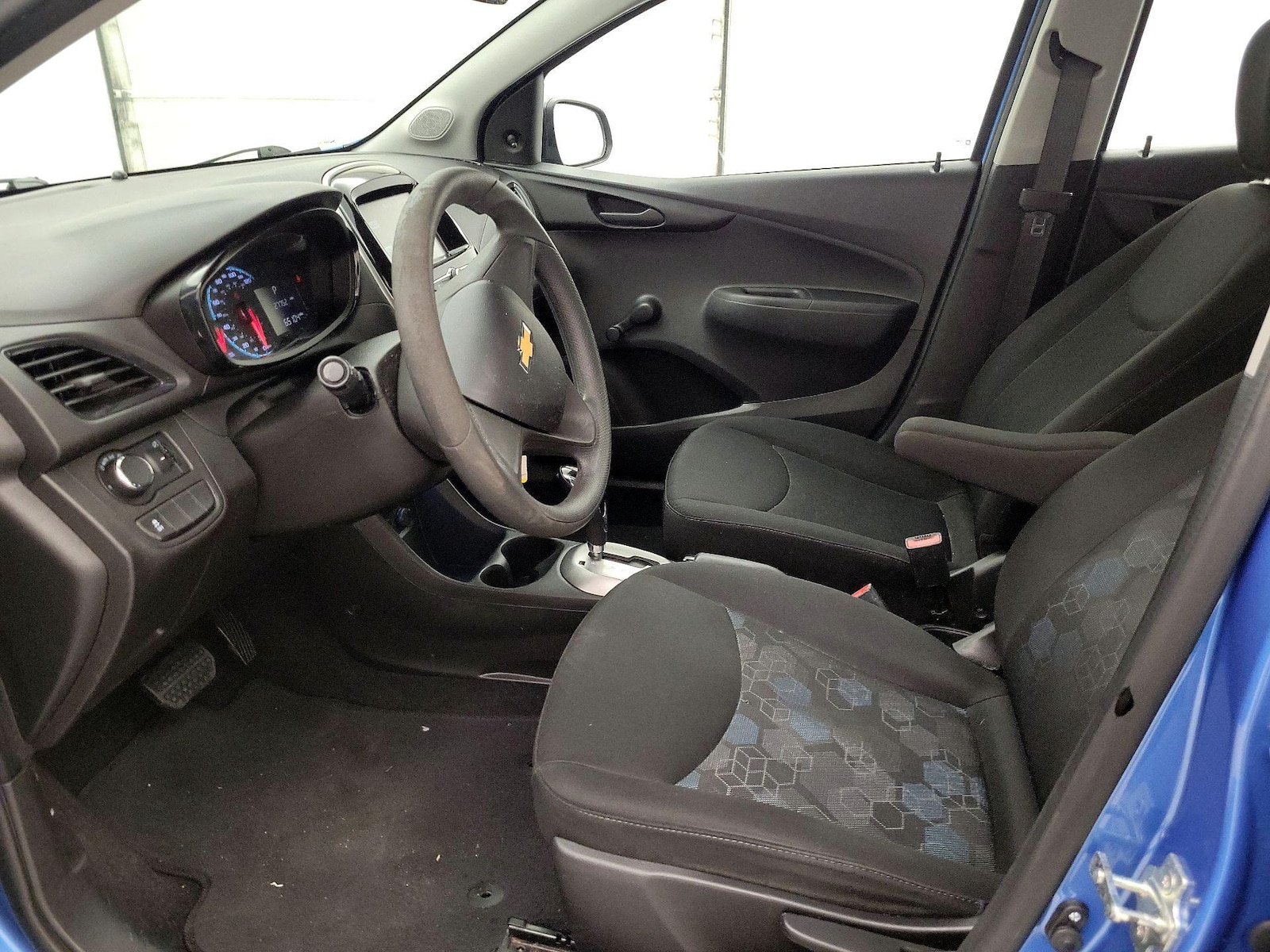 2018 Chevrolet Spark LS - Photo 12