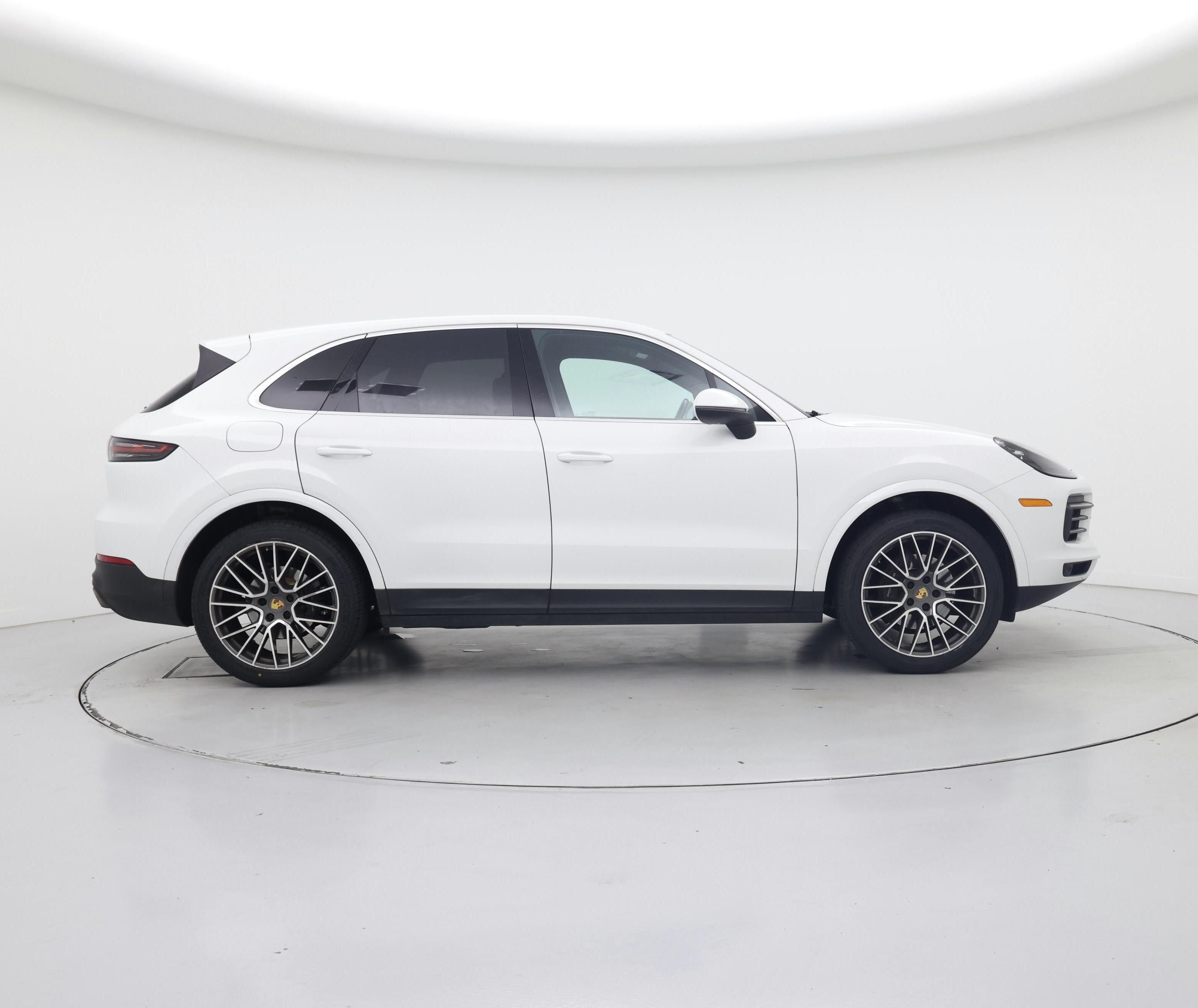 Thumbnail: 2020 Porsche Cayenne - 7