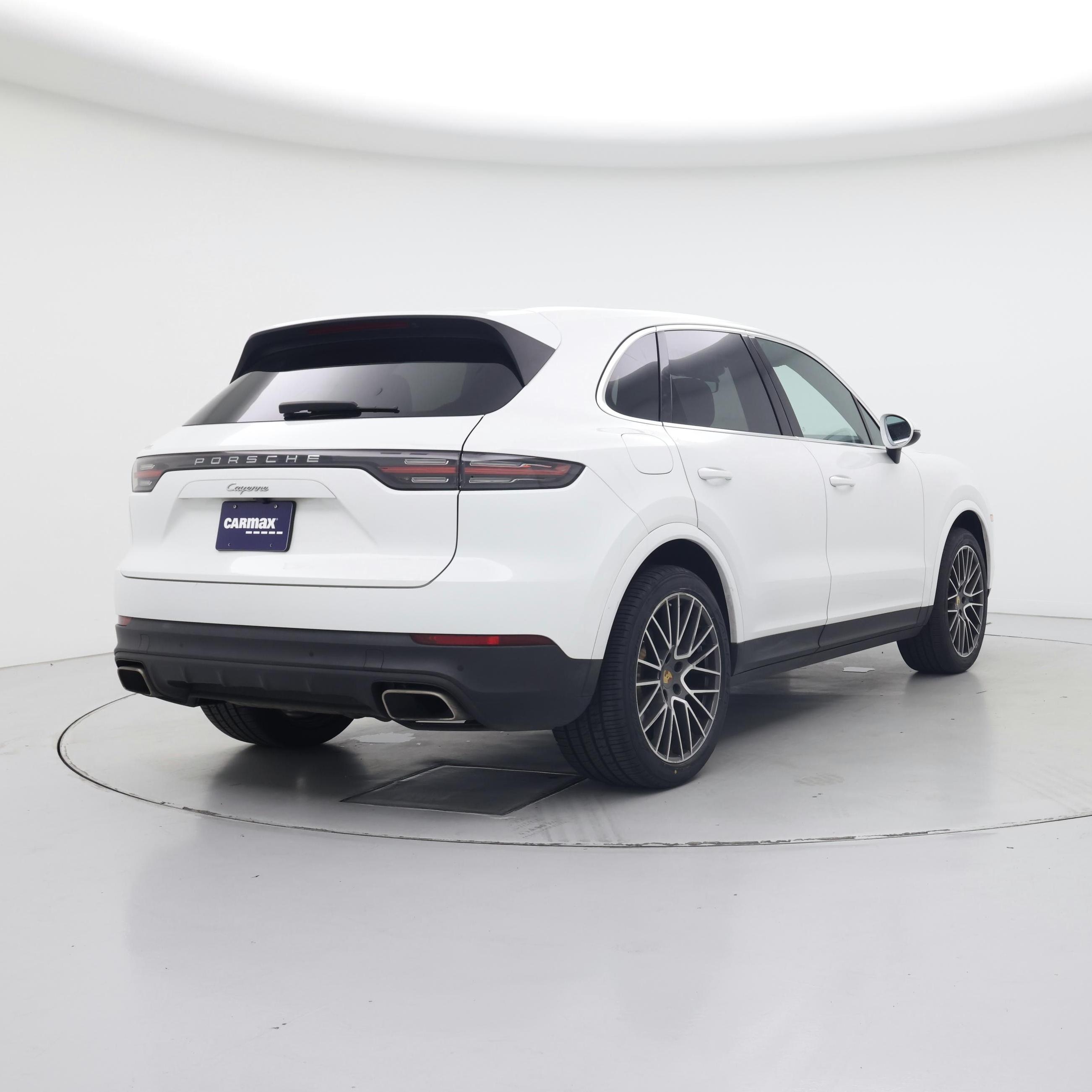 Thumbnail: 2020 Porsche Cayenne - 8