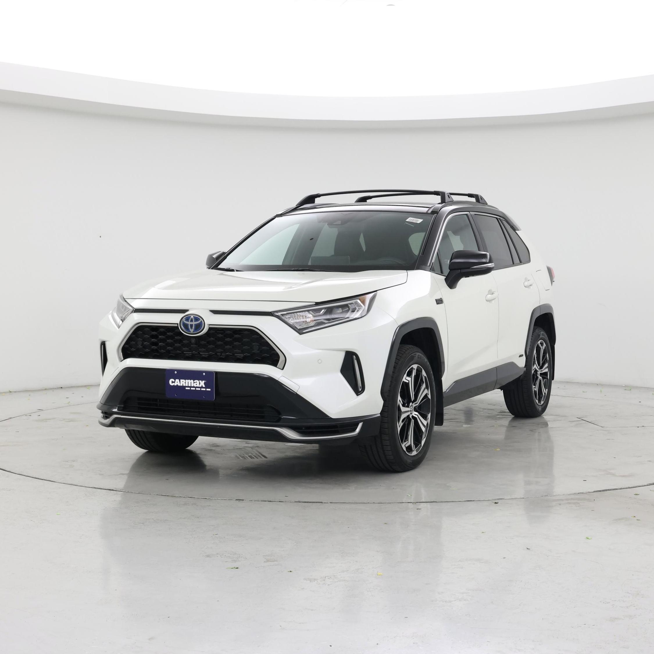 Thumbnail: 2021 Toyota RAV4 - 4