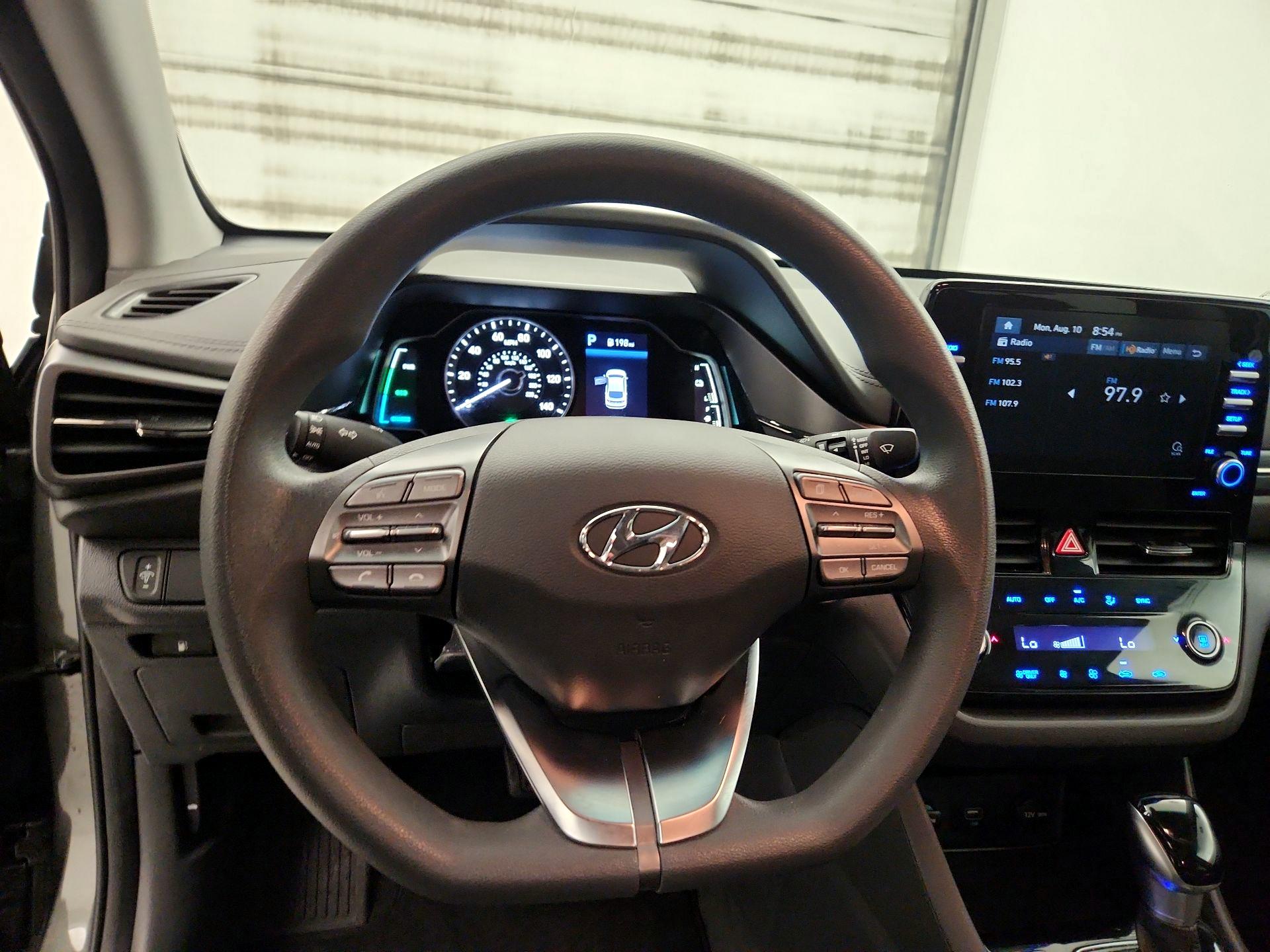 Thumbnail: 2022 Hyundai Ioniq - 10