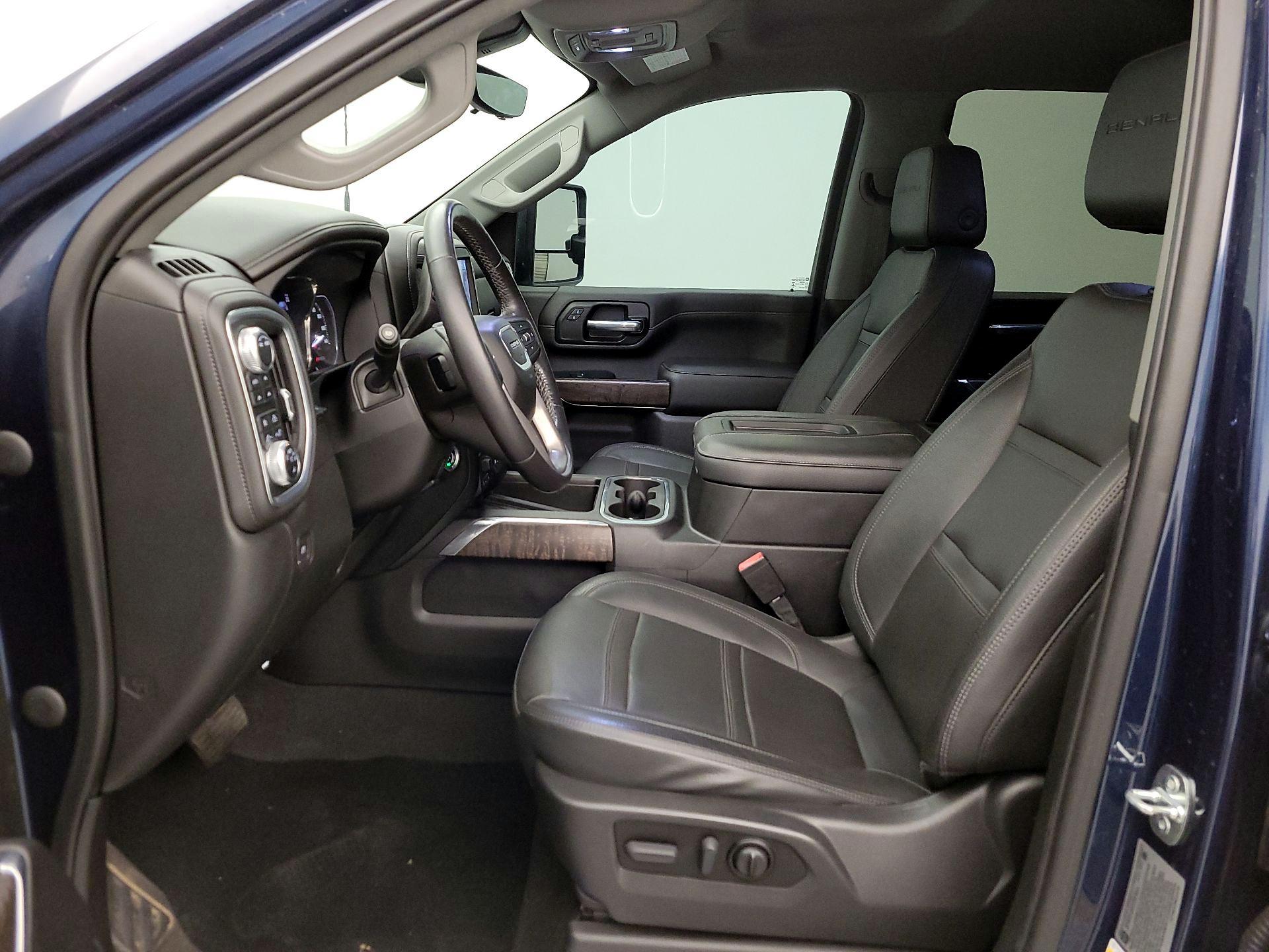 Thumbnail: 2022 GMC Sierra 2500 - 11