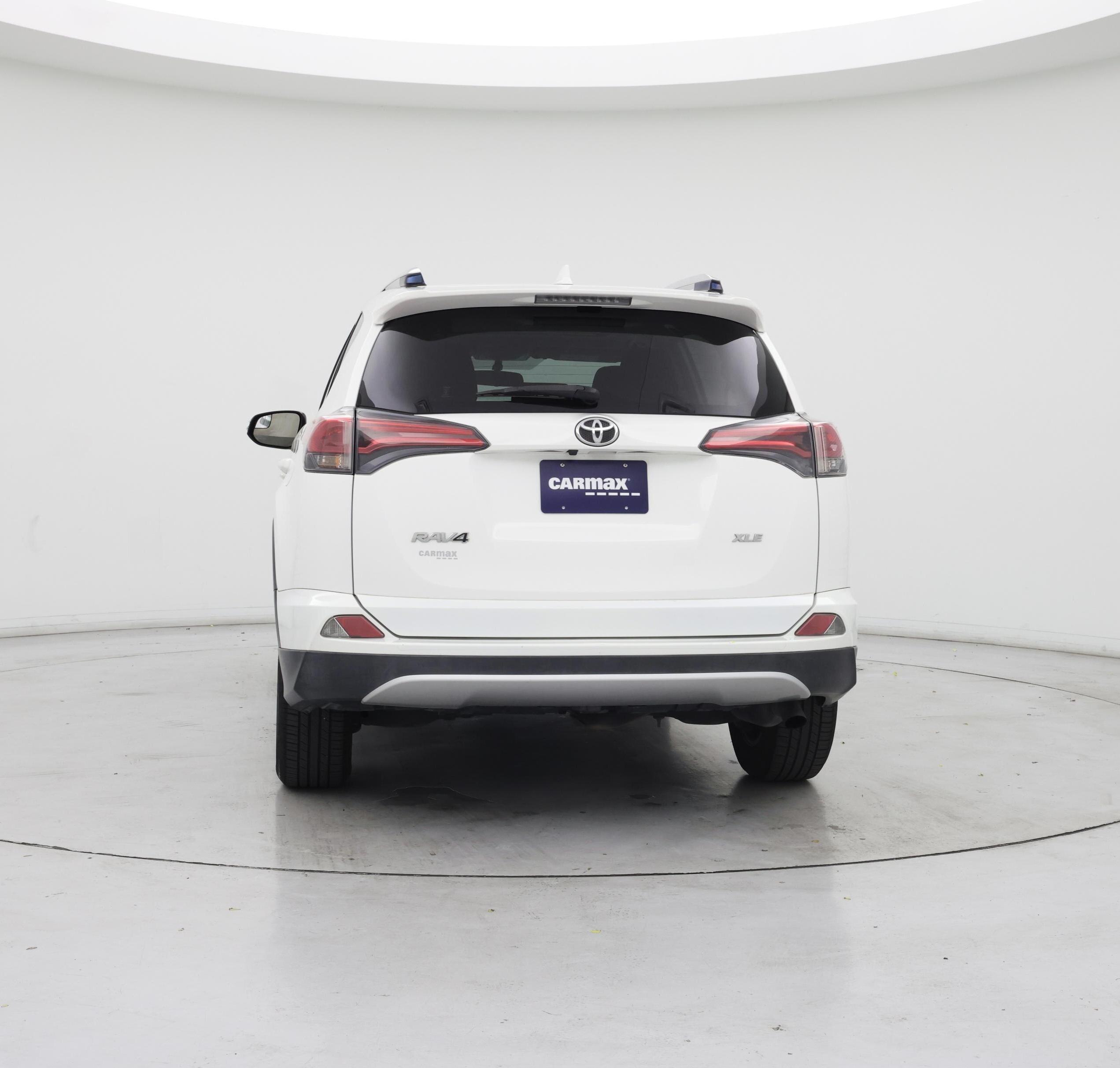 Thumbnail: 2016 Toyota RAV4 - 6