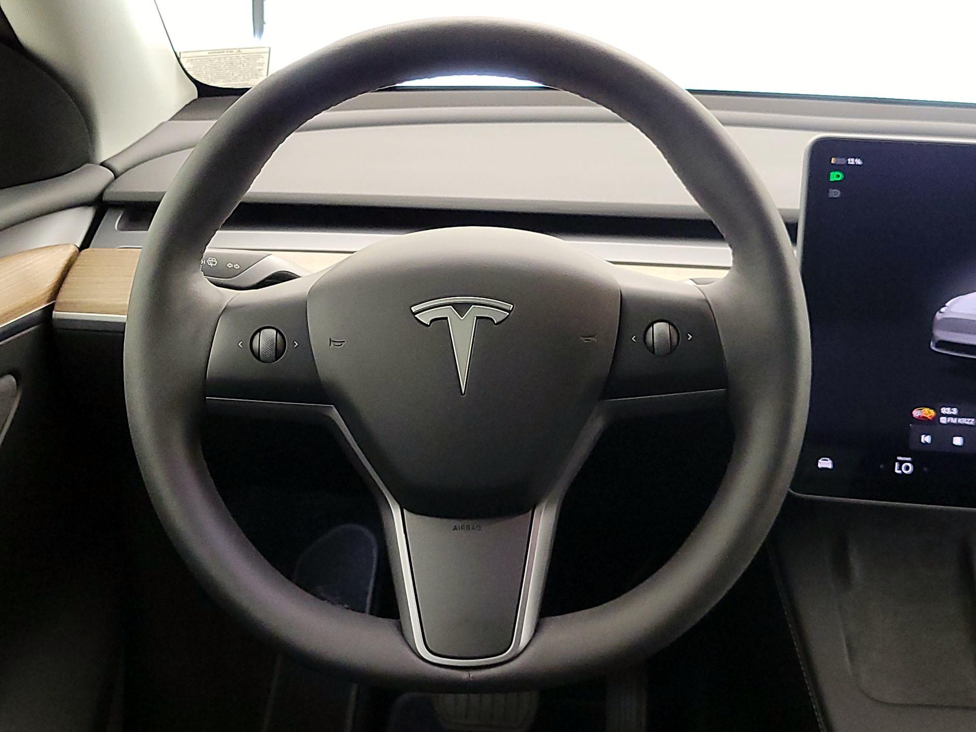 Thumbnail: 2022 Tesla Model Y - 10