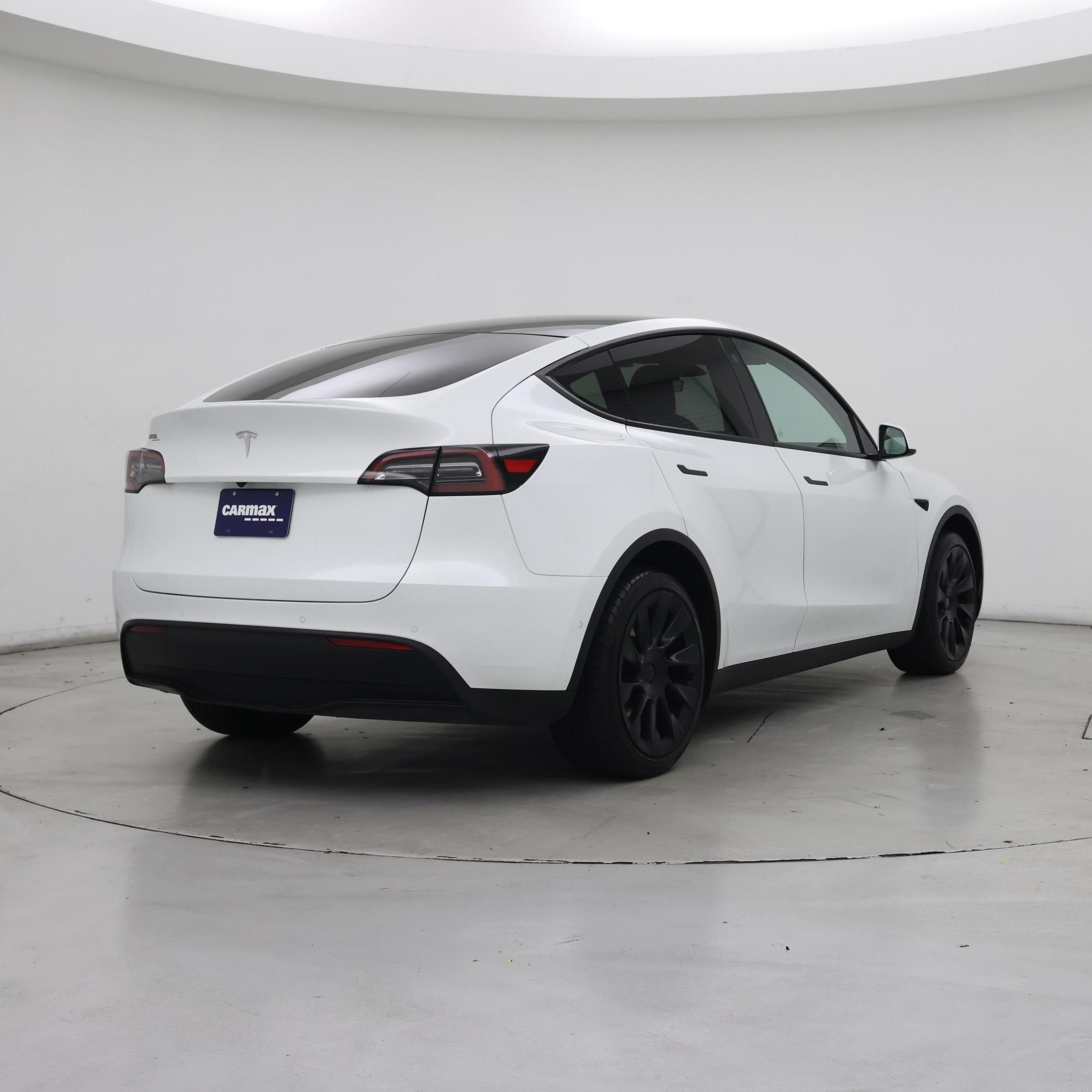 Thumbnail: 2022 Tesla Model Y - 8