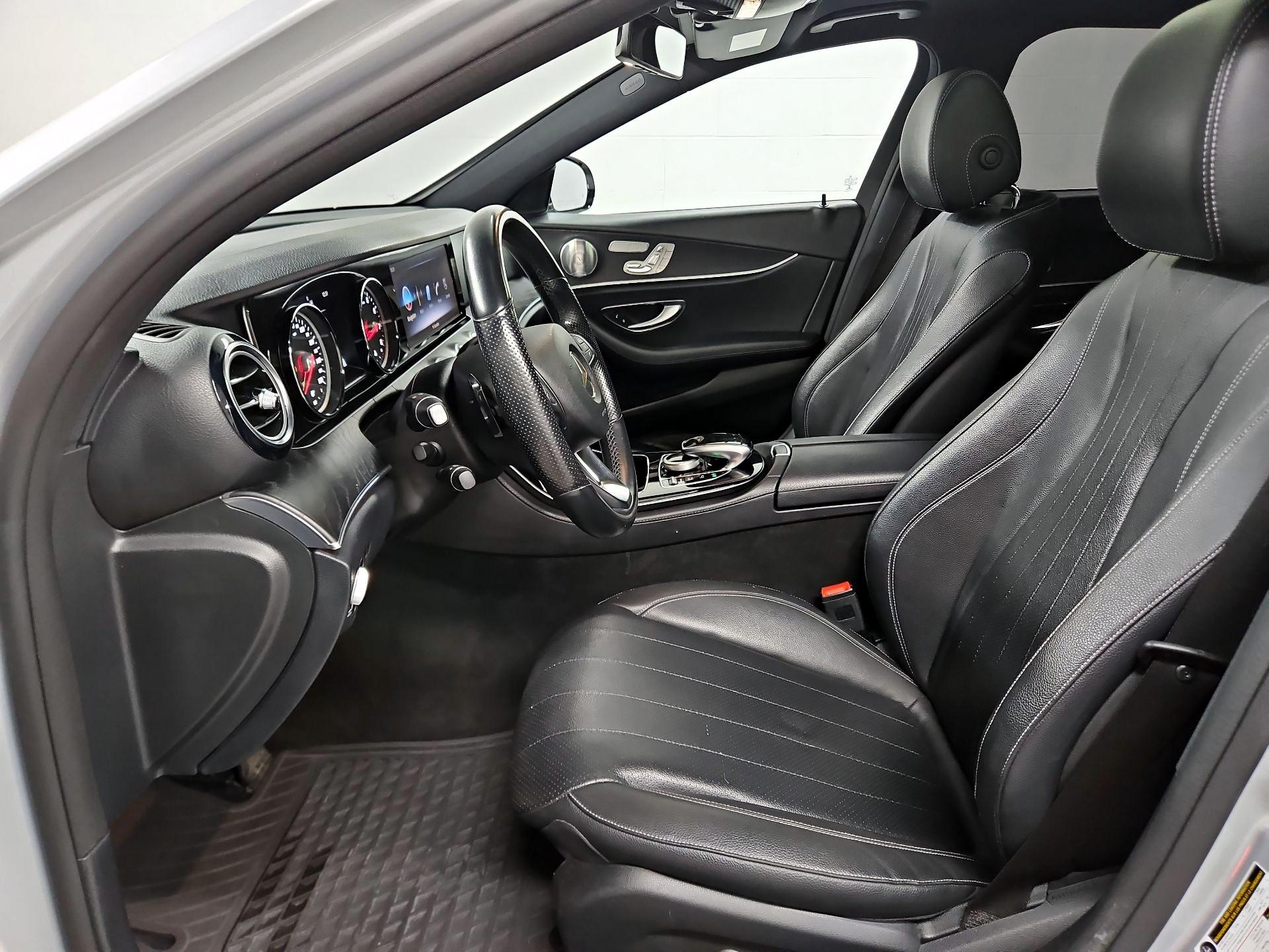 Thumbnail: 2017 Mercedes-Benz E-Class - 11