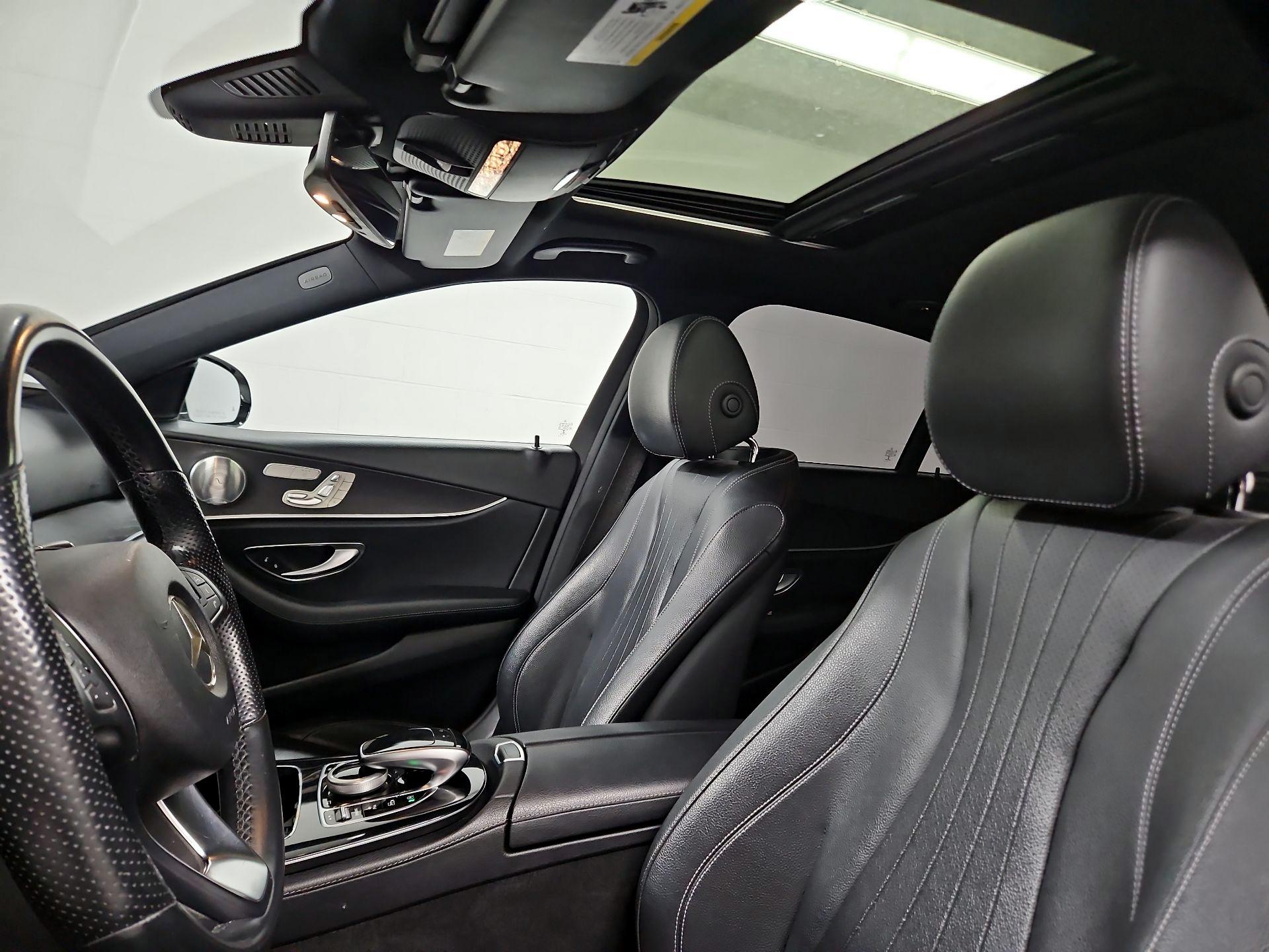 Thumbnail: 2017 Mercedes-Benz E-Class - 20