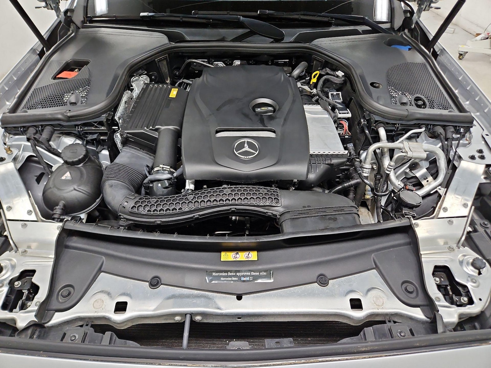 2017 Mercedes-Benz E-Class E300 - Photo 24