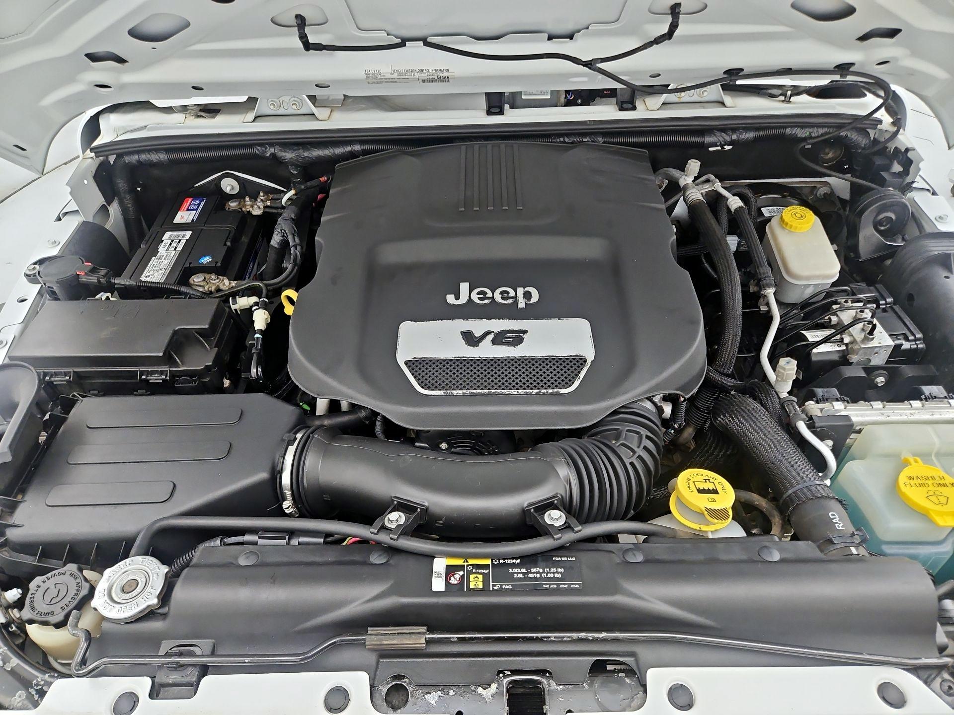 Thumbnail: 2017 Jeep Wrangler - 18