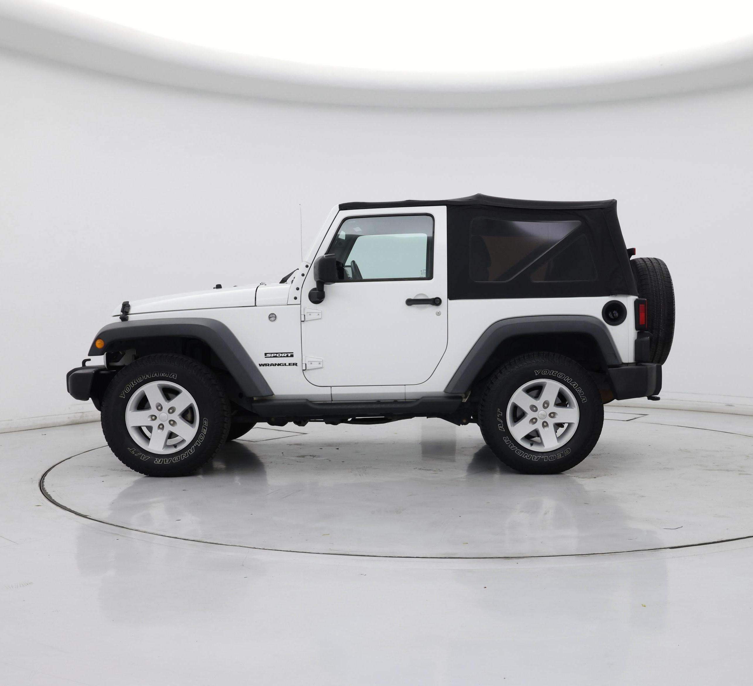 Thumbnail: 2017 Jeep Wrangler - 3