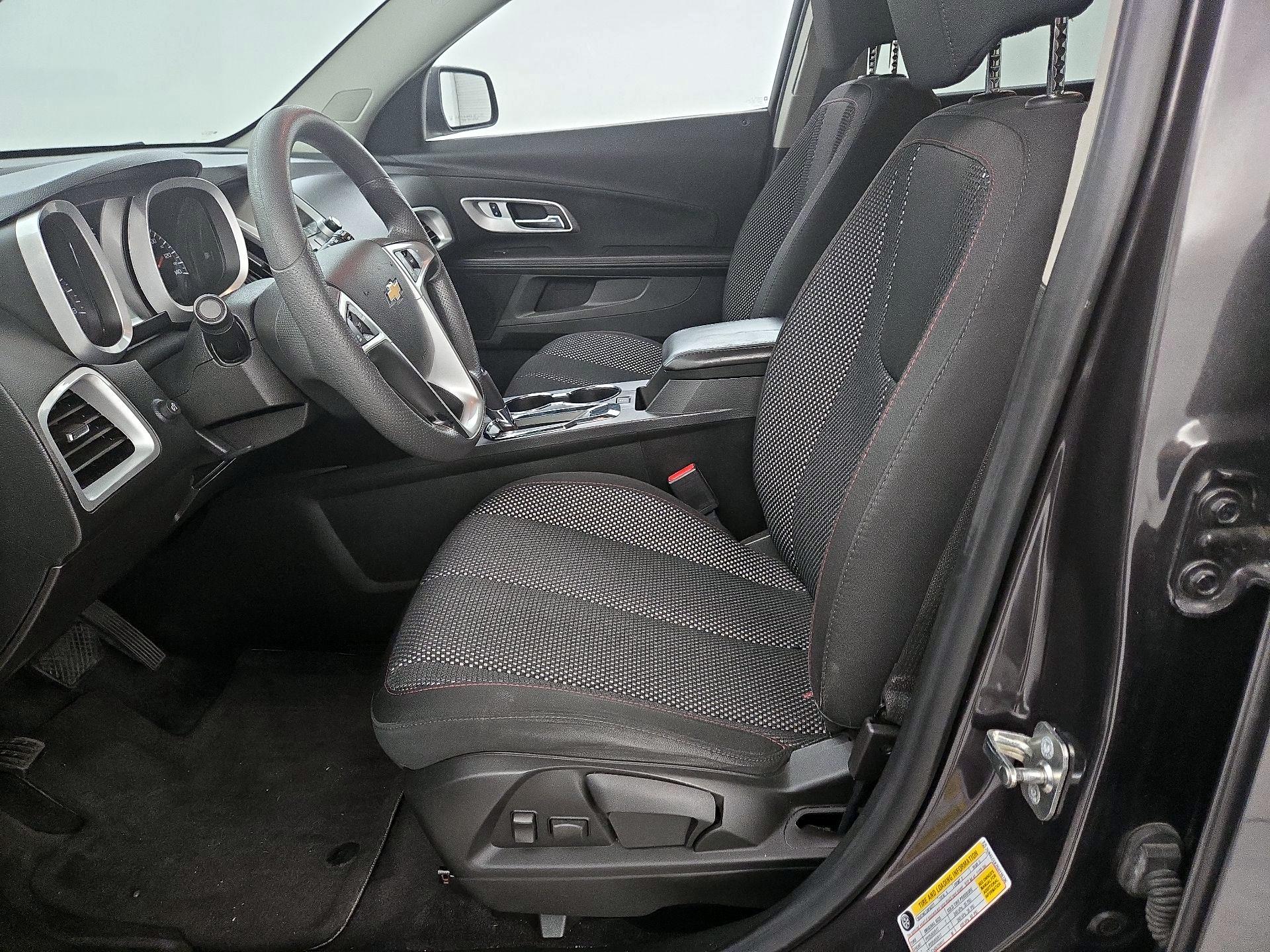 Thumbnail: 2016 Chevrolet Equinox - 11
