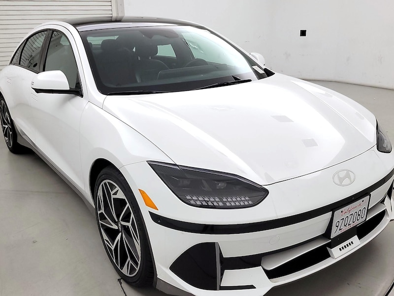 2023 Hyundai Ioniq 6 Limited