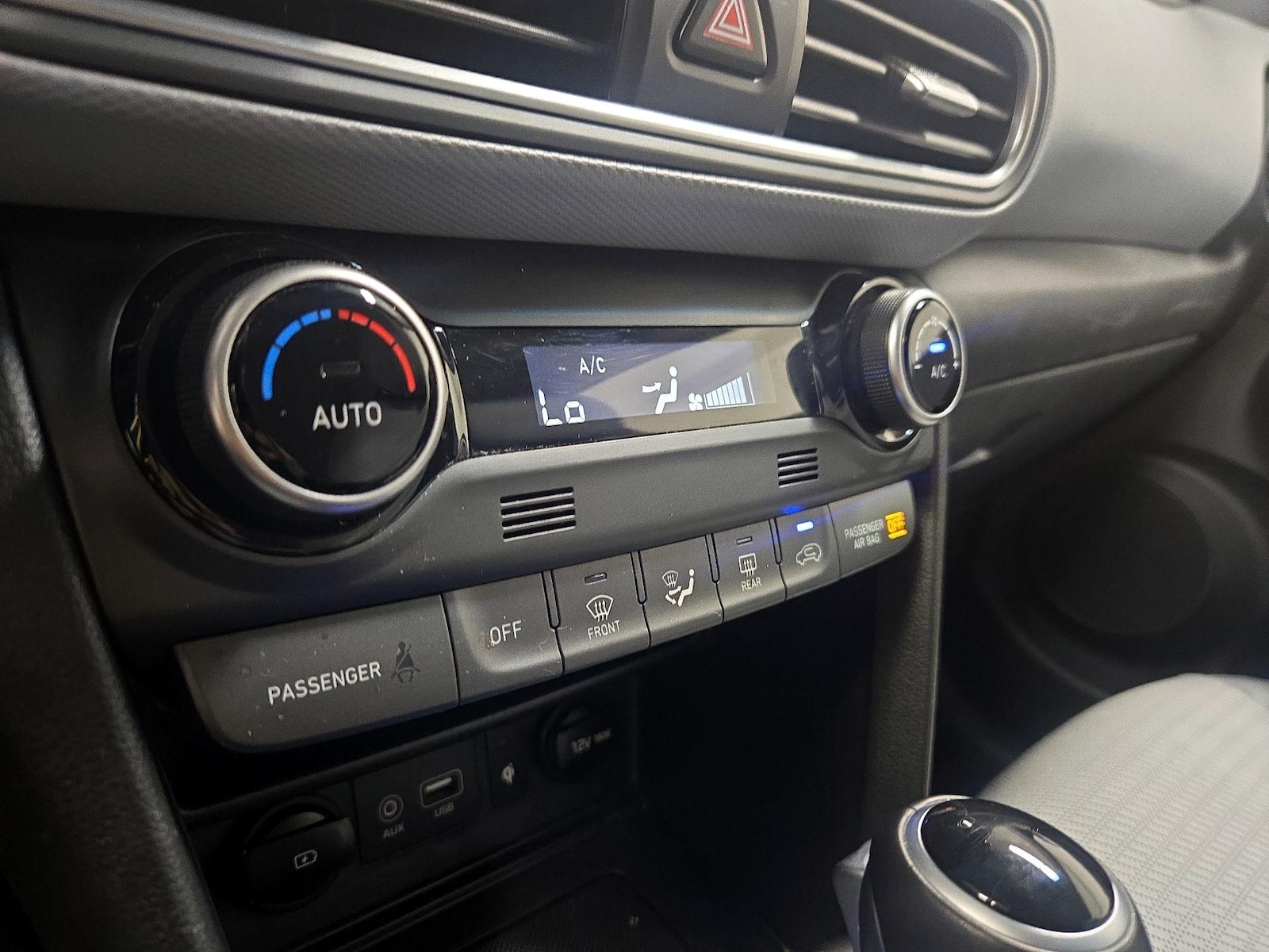2021 Hyundai Kona Ultimate - Photo 18