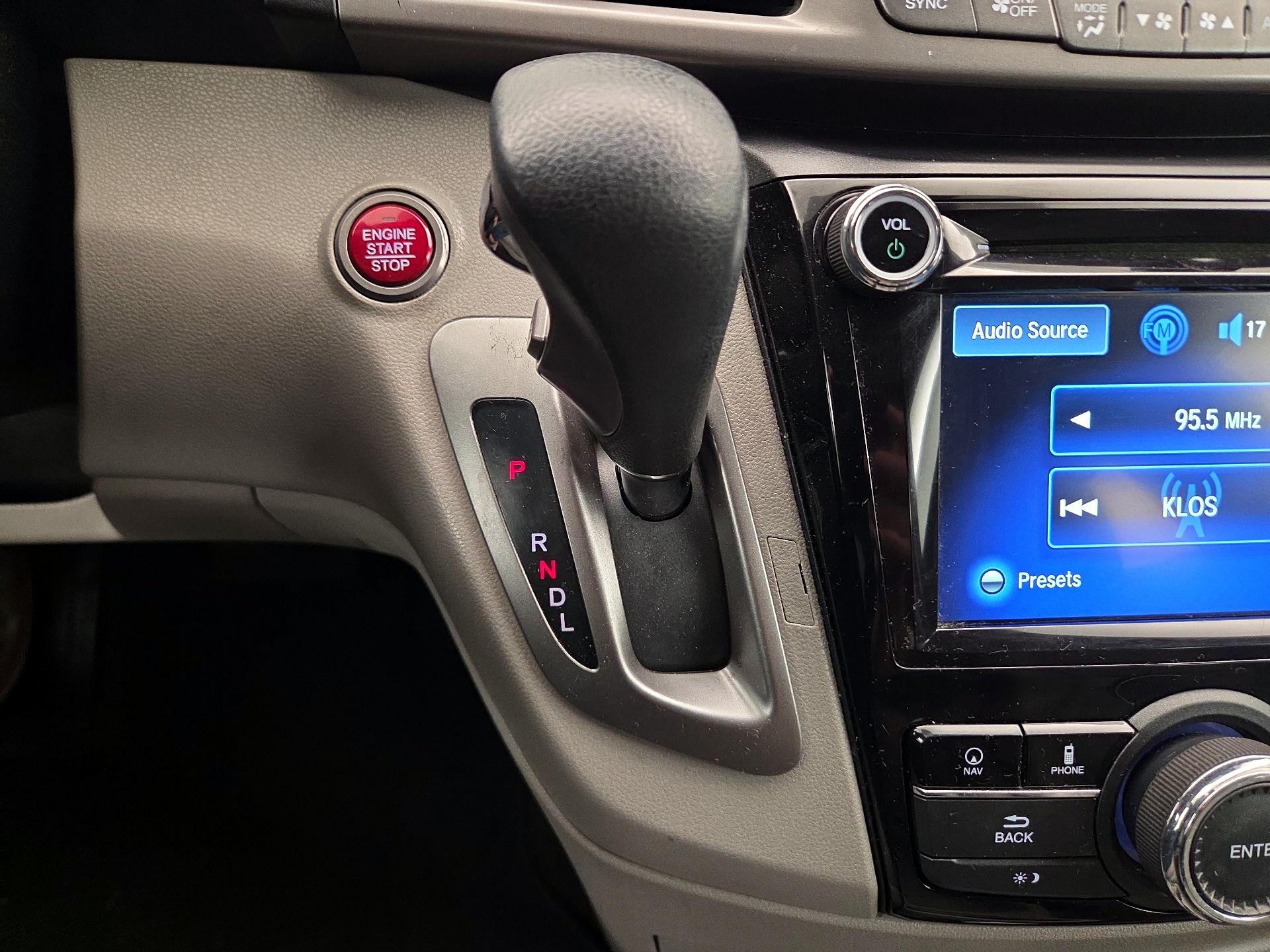 Thumbnail: 2016 Honda Odyssey - 18