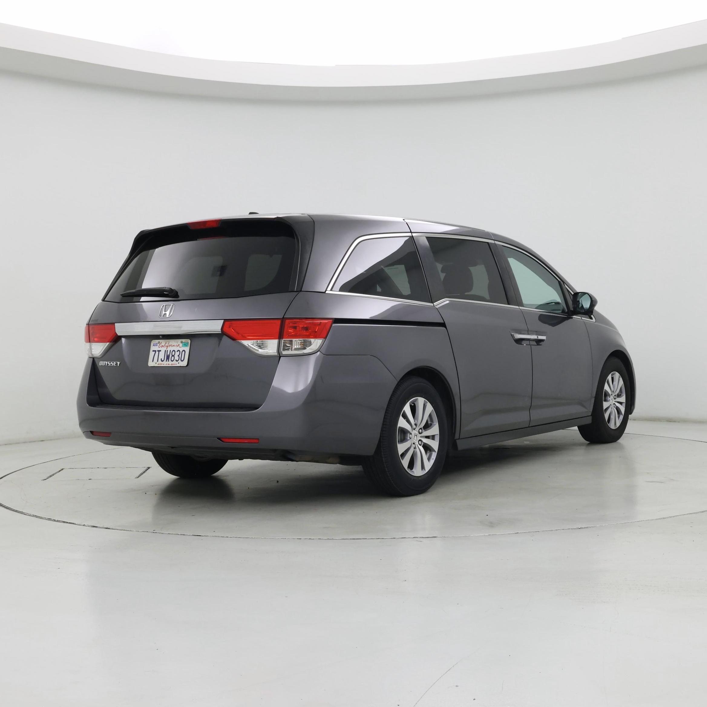 Thumbnail: 2016 Honda Odyssey - 8