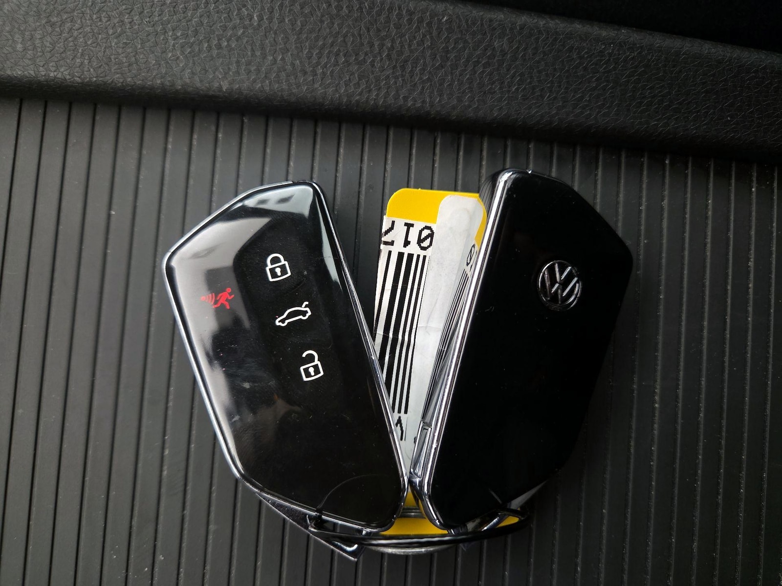 2022 Volkswagen ID.4 PRO - Photo 23