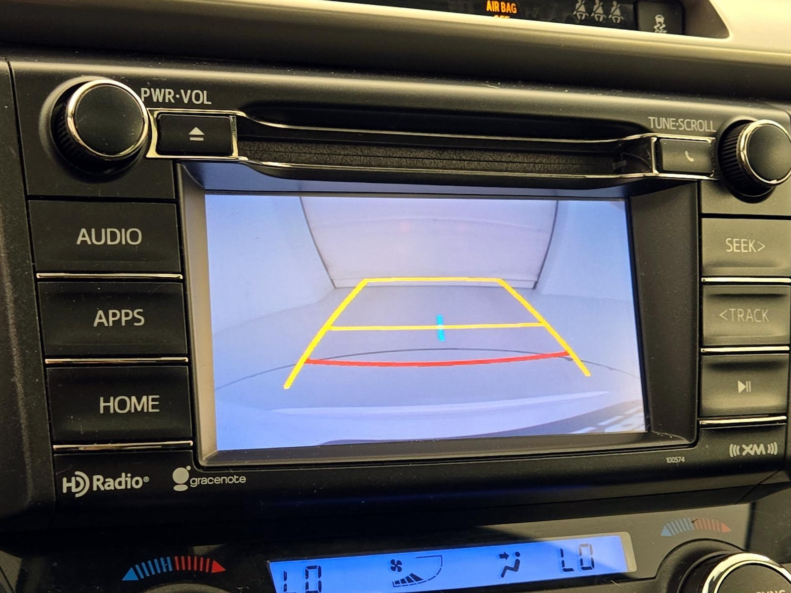 2018 Toyota RAV4 XLE - Photo 15