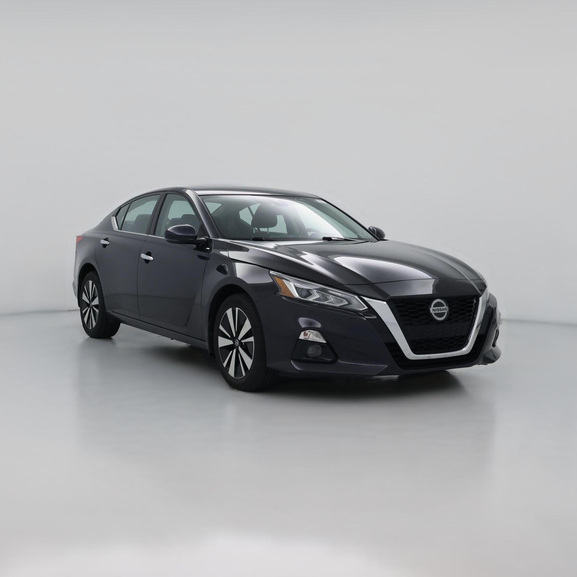 Thumbnail: 2020 Nissan Altima - 1