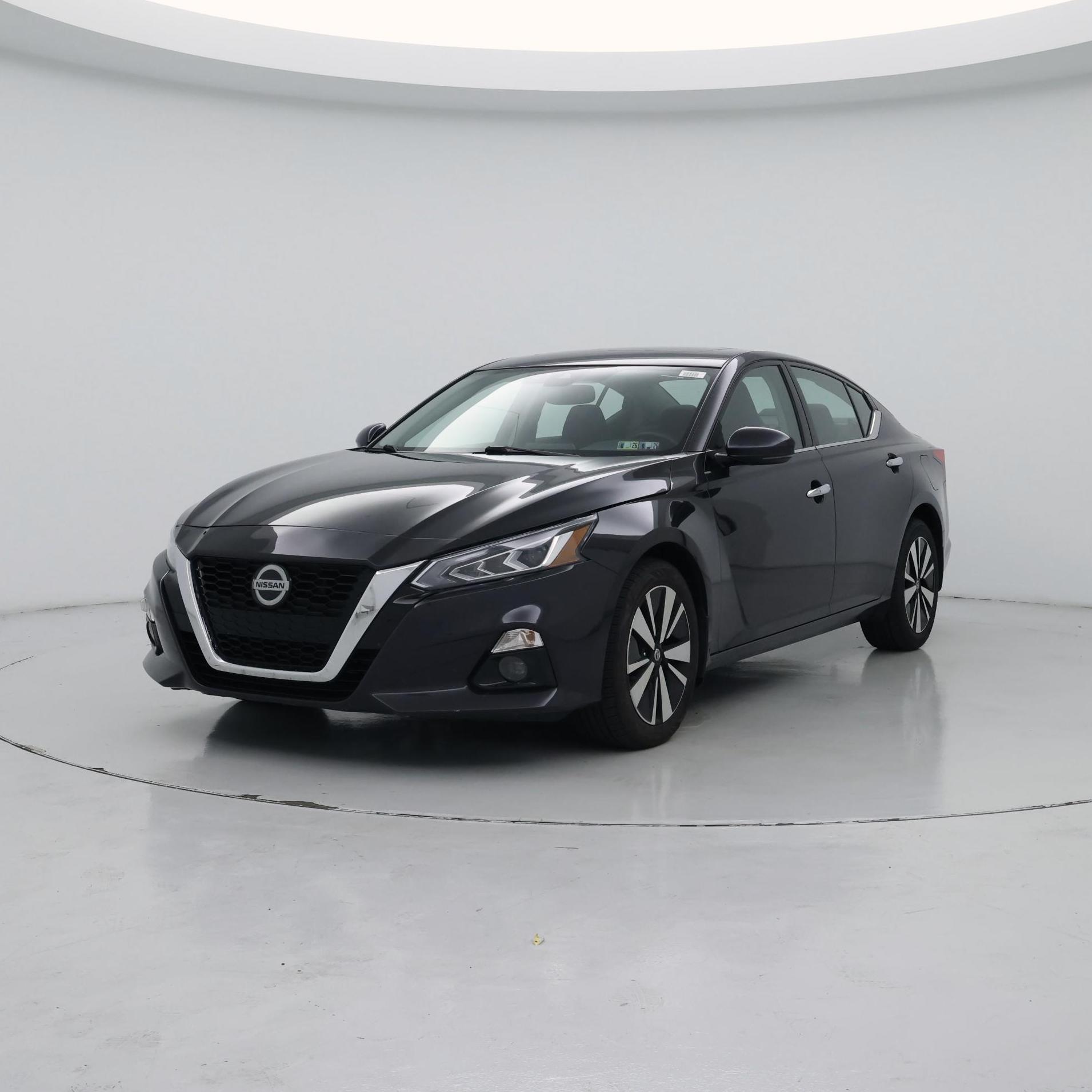 Thumbnail: 2020 Nissan Altima - 4