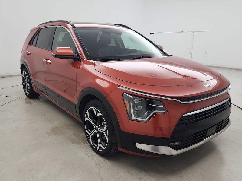 2023 Kia Niro SX