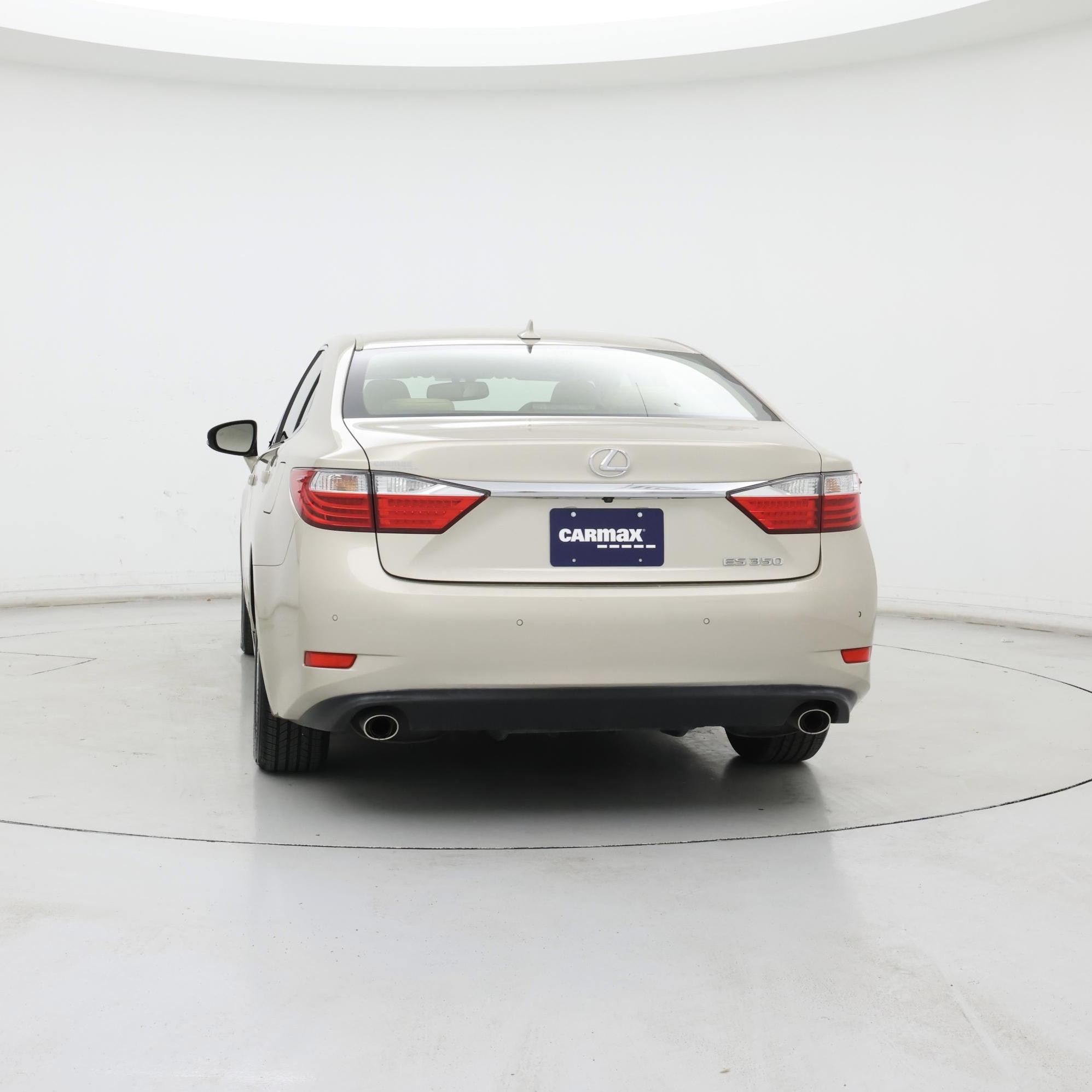 Thumbnail: 2014 Lexus ES - 6