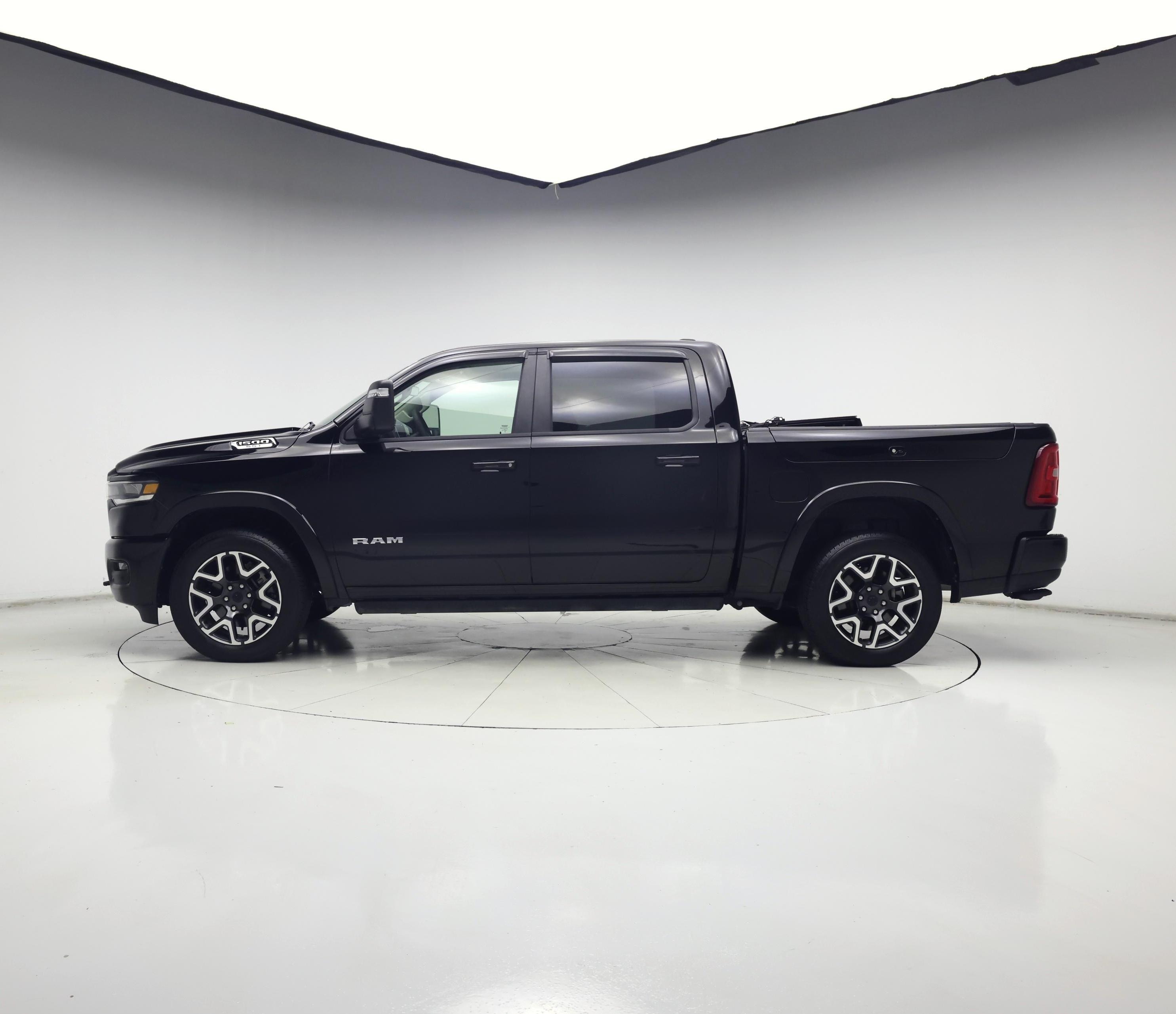 Thumbnail: 2025 RAM 1500 - 3