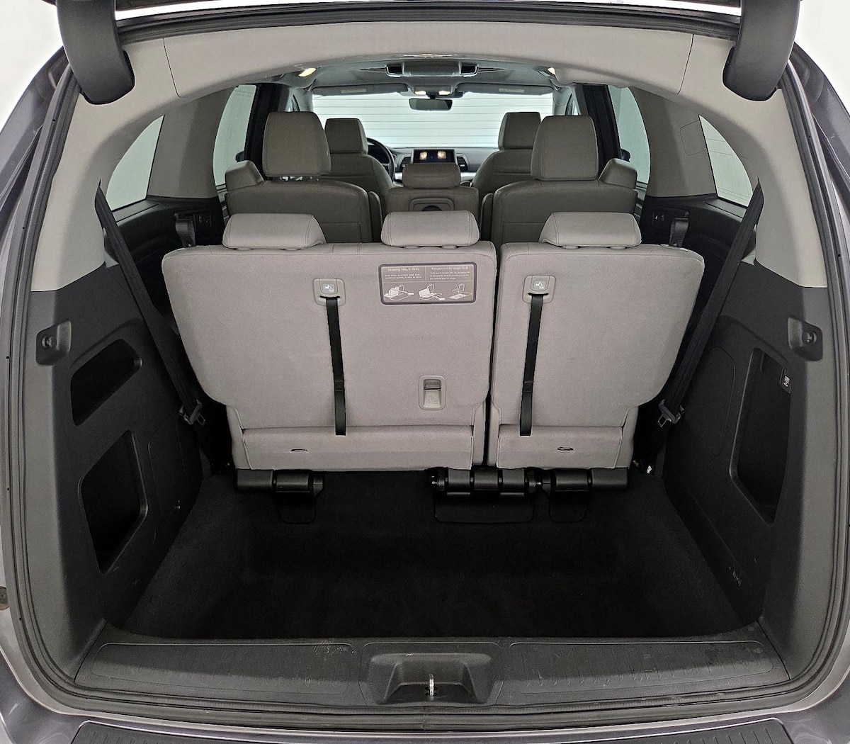 Trunk/Cargo (Seats Up)