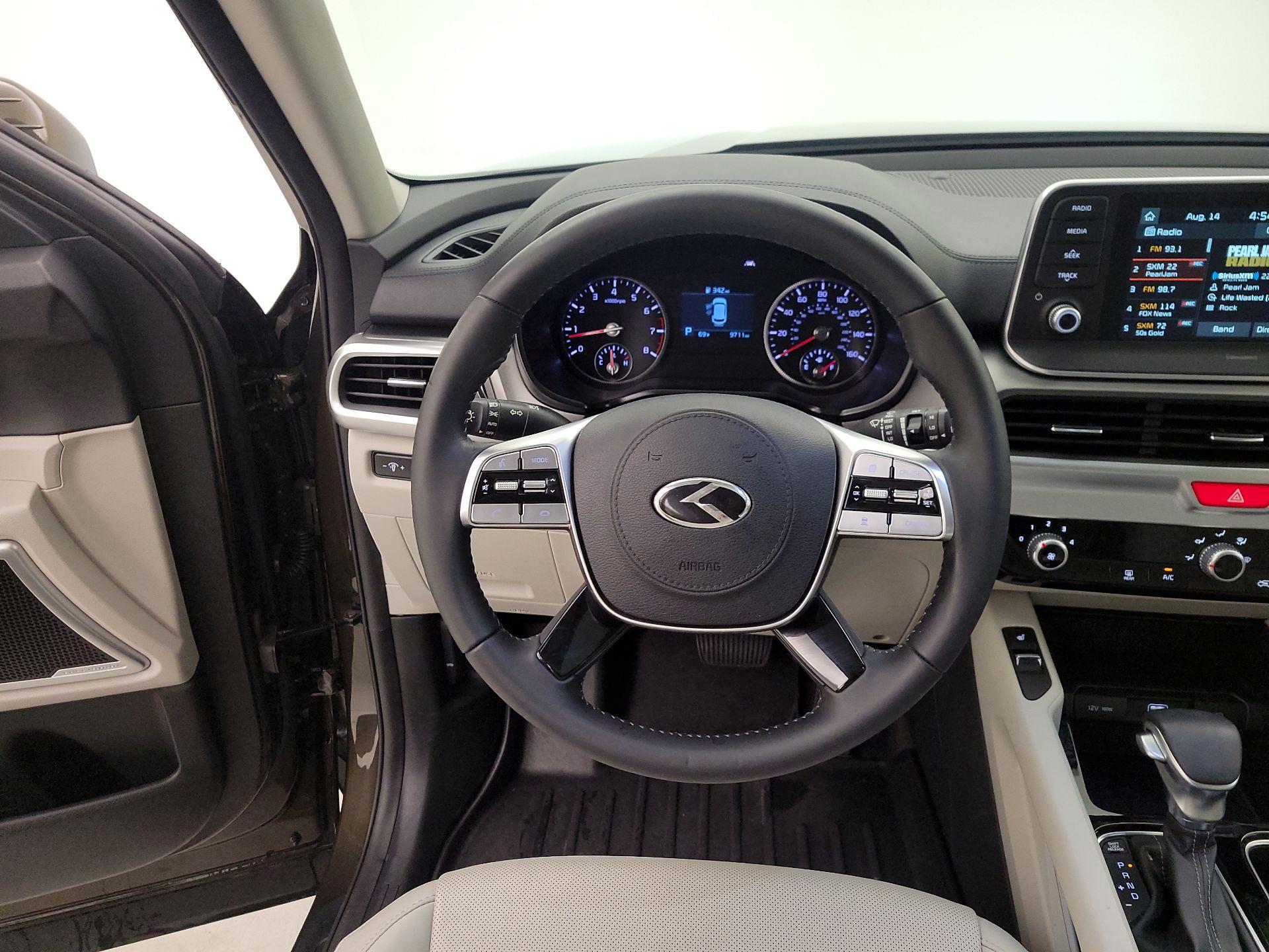 Thumbnail: 2021 Kia Telluride - 10