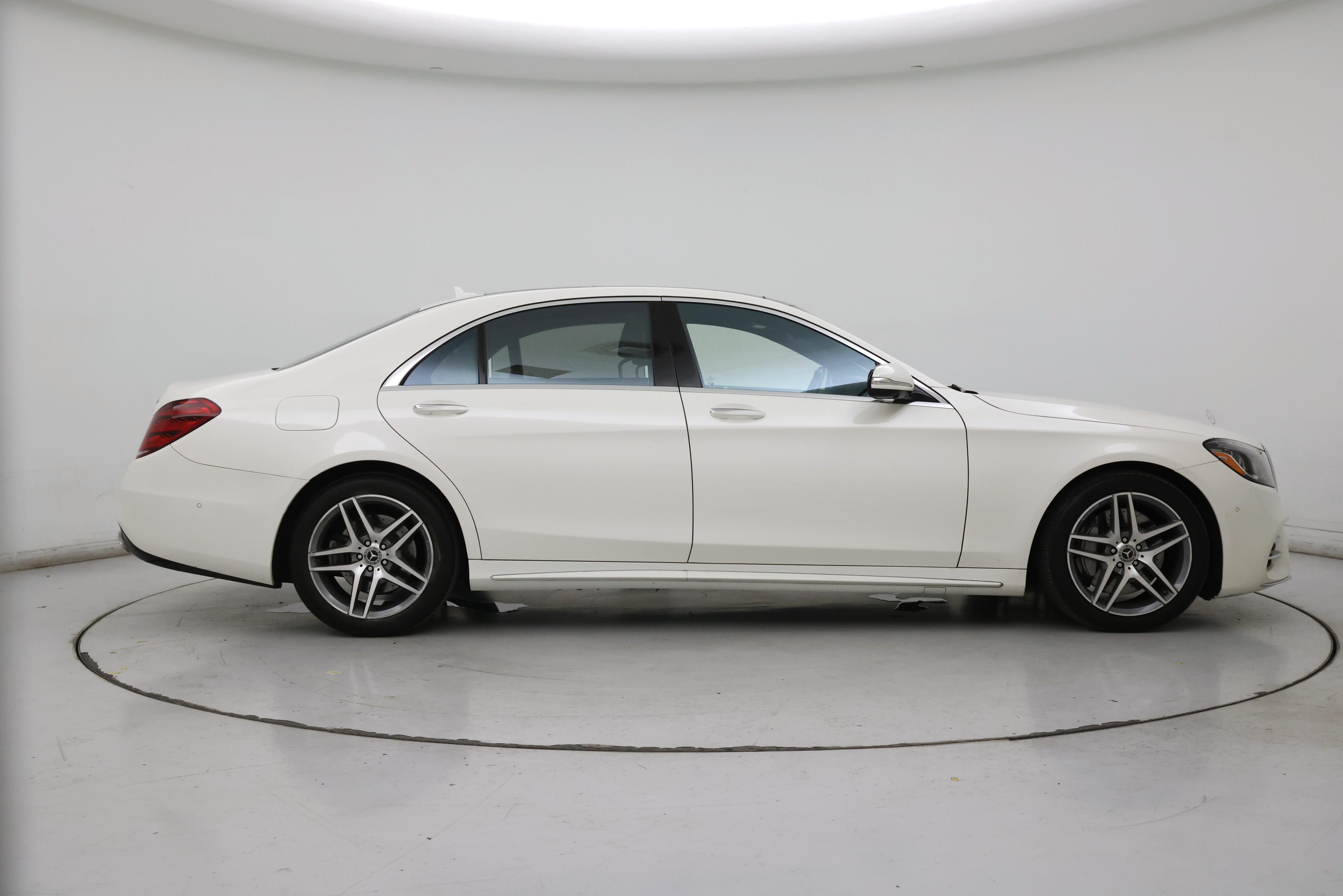 Thumbnail: 2019 Mercedes-Benz S-Class - 7