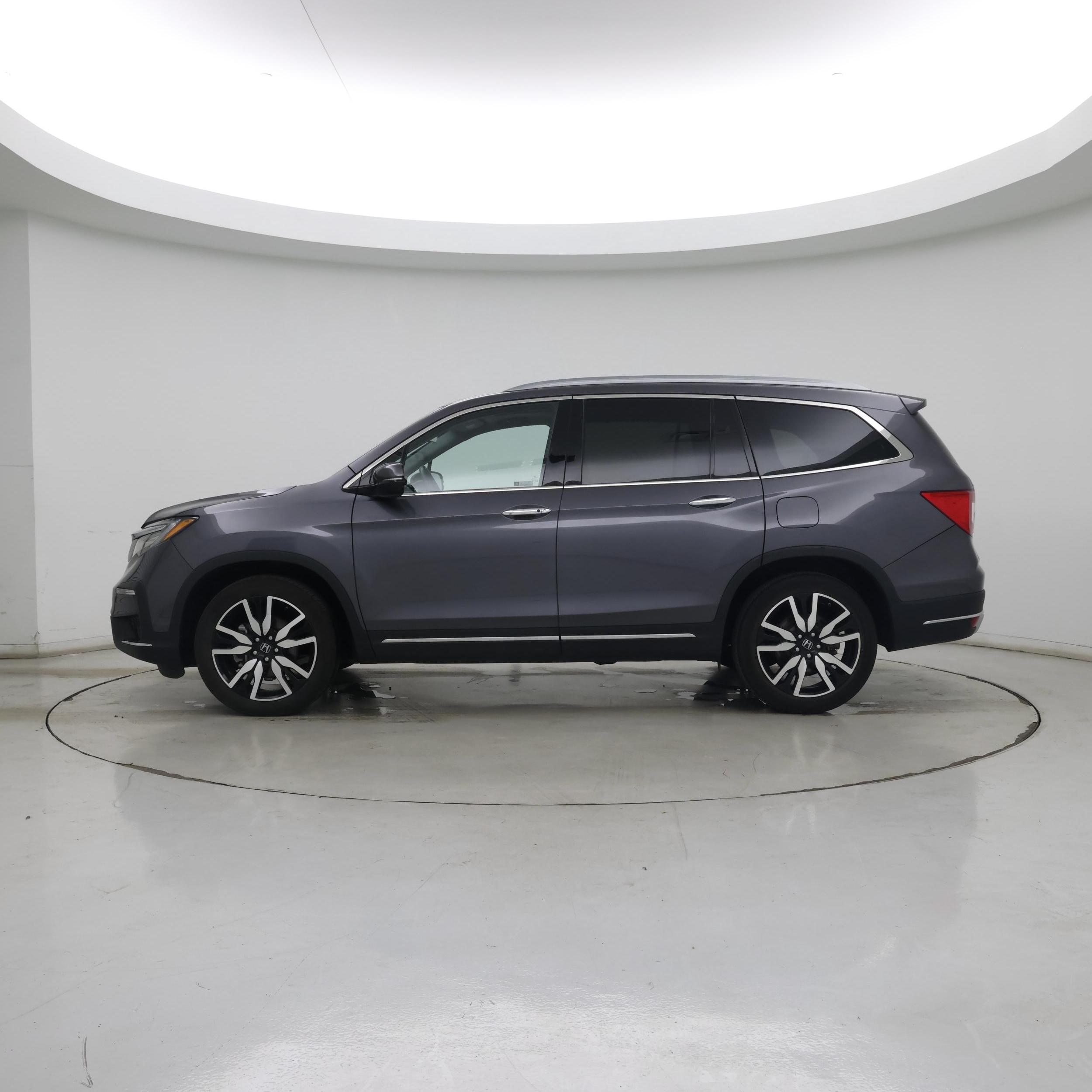 Thumbnail: 2020 Honda Pilot - 3